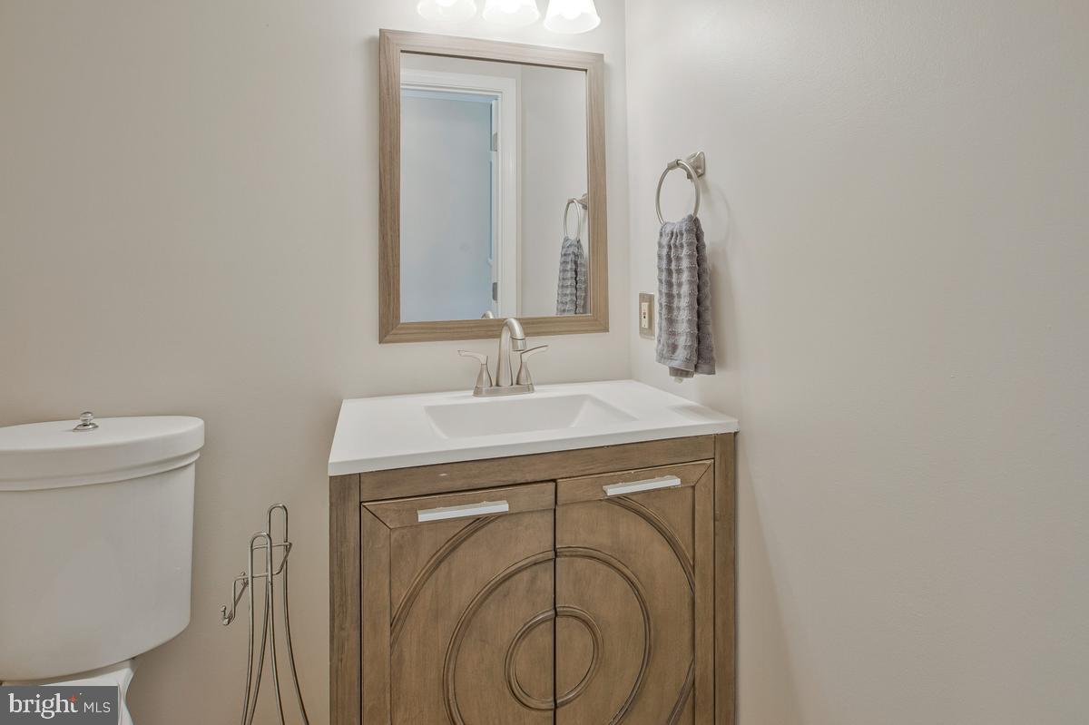 HINES MEADOW - Residential