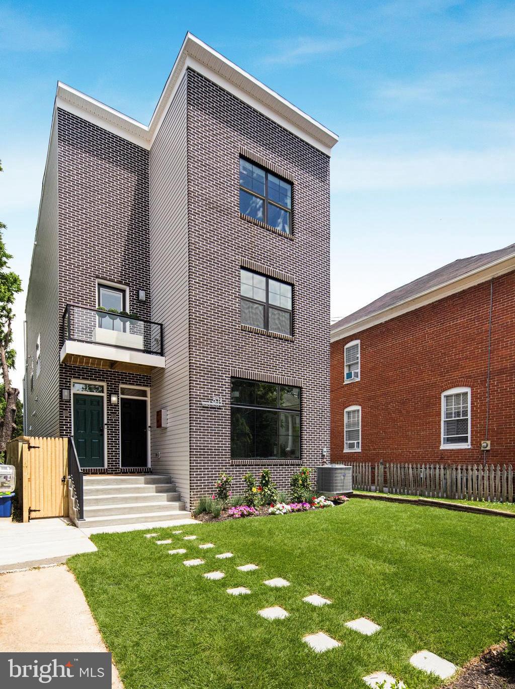 DOWNTOWN FREDERICK - Residential