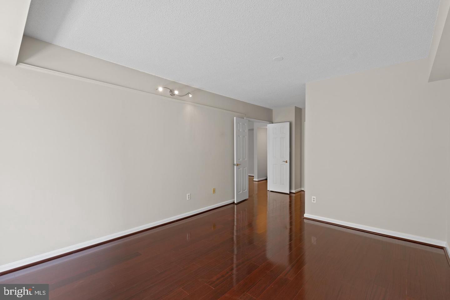 THE CHRISTOPHER - Residential Lease