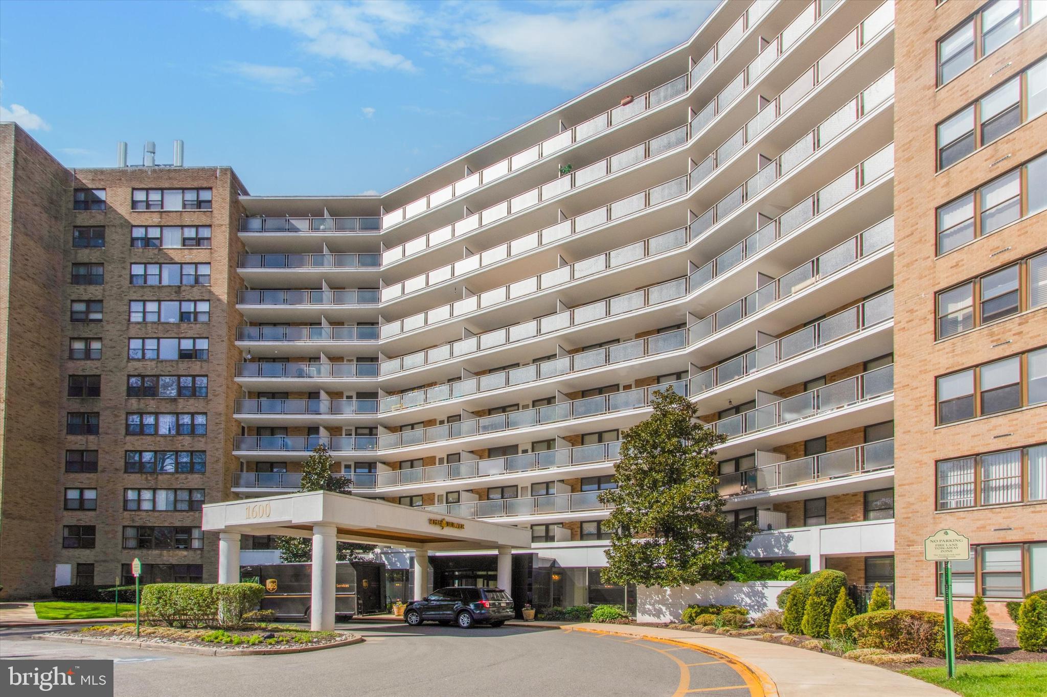 OAK HILL ESTATES - Residential