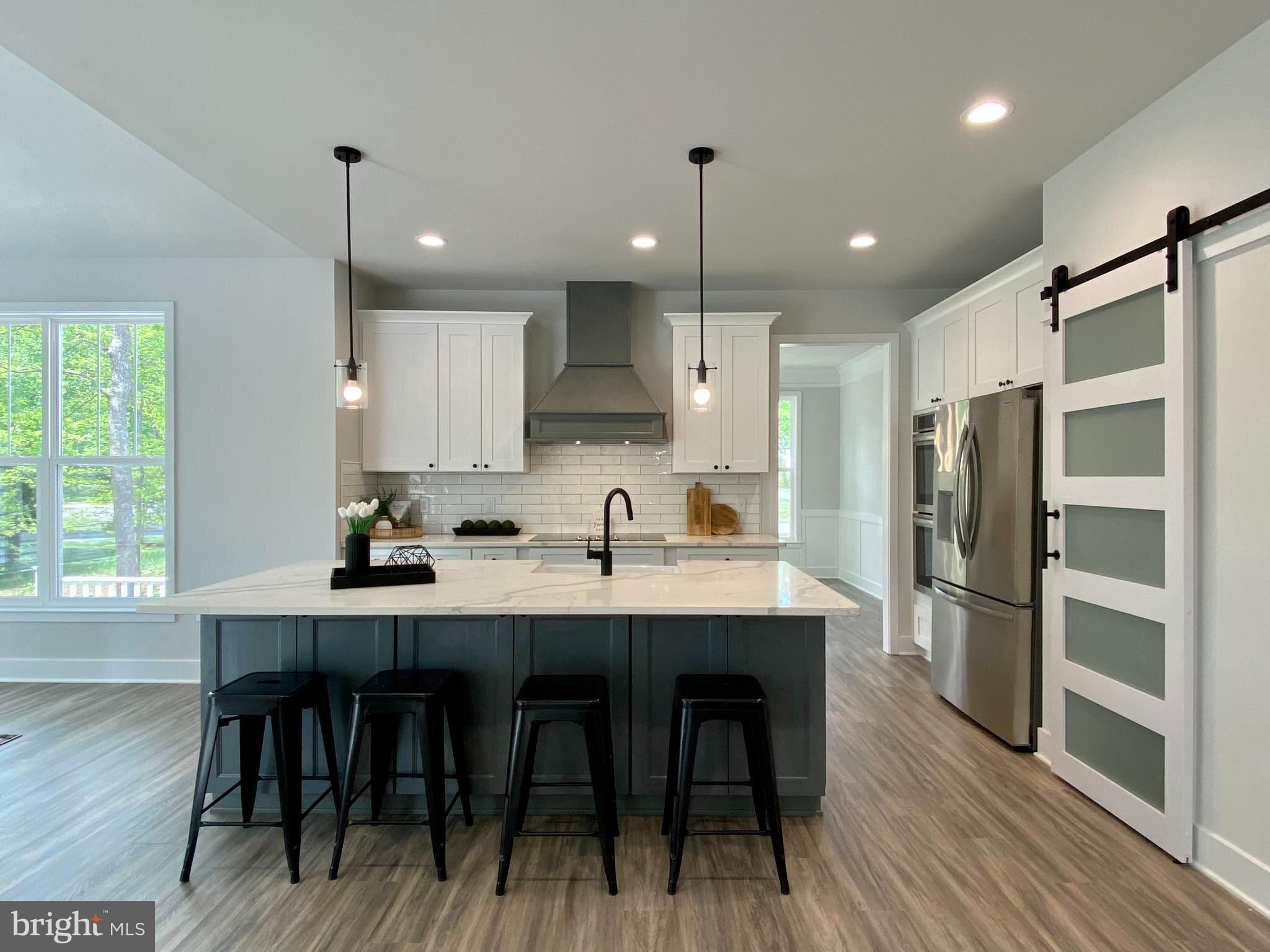 SUNRISE BAY - Residential