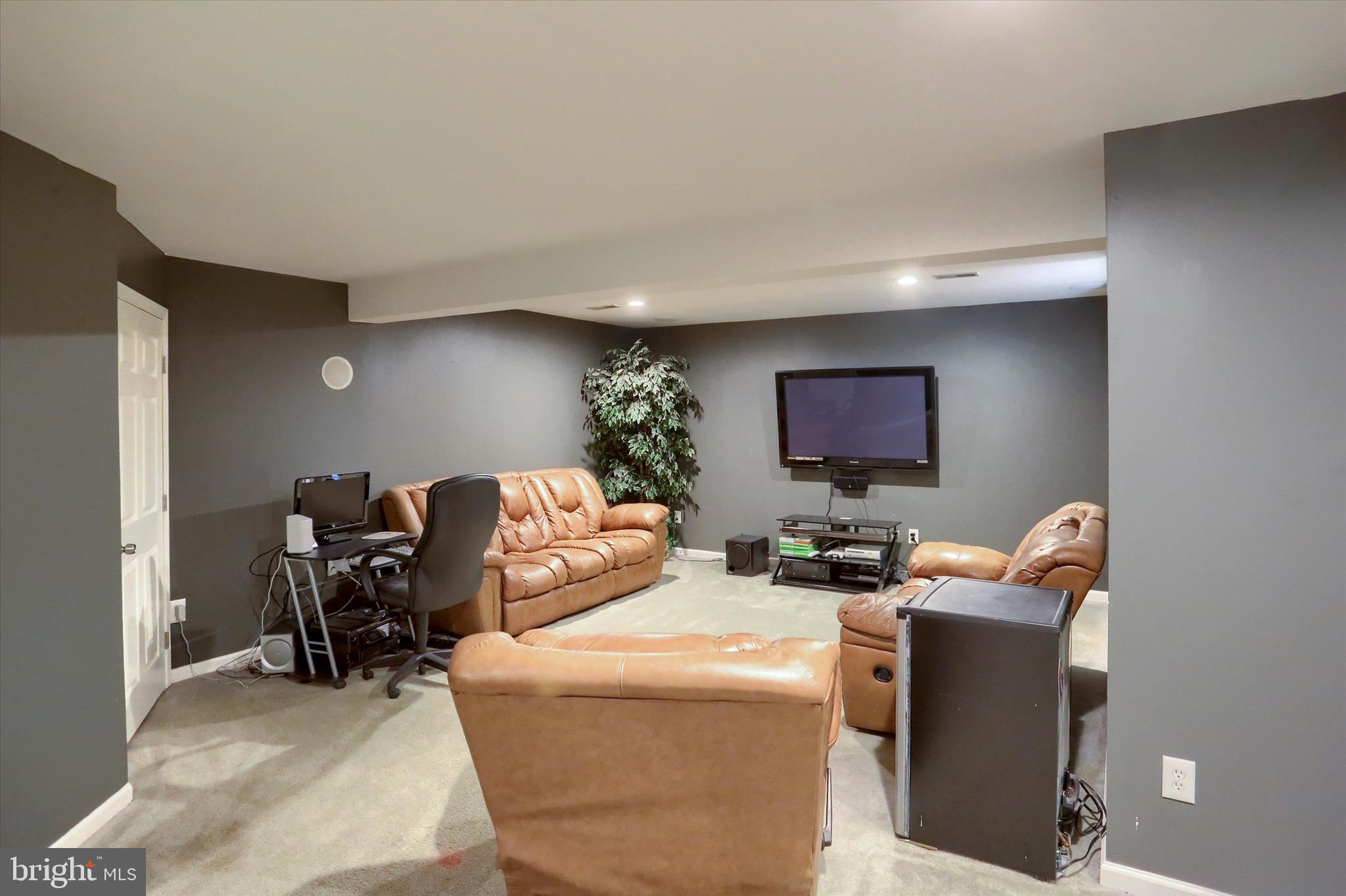 QUARRY RIDGE - Residential