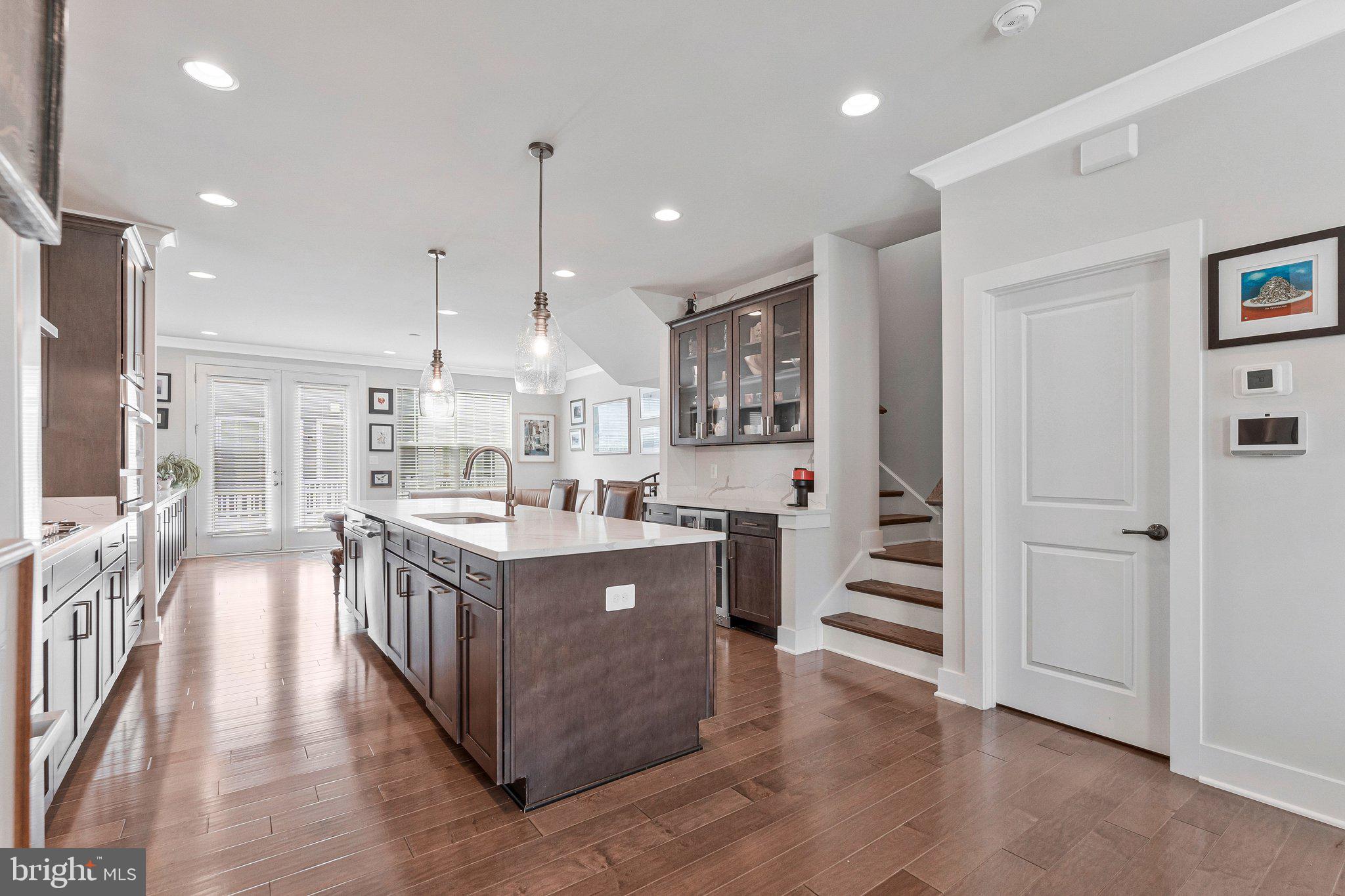THE RETREAT AT WESTFIELDS - Residential