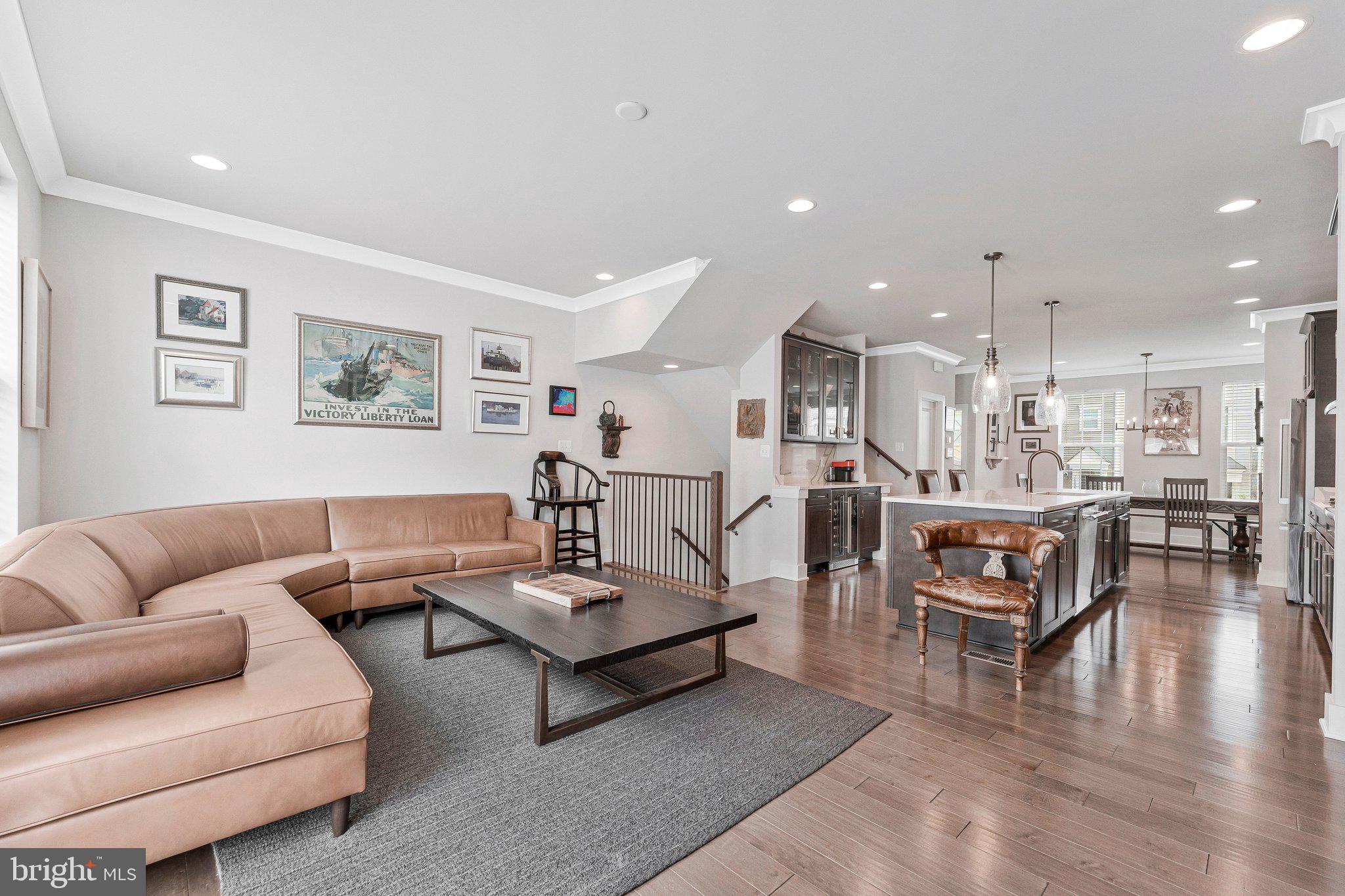 THE RETREAT AT WESTFIELDS - Residential