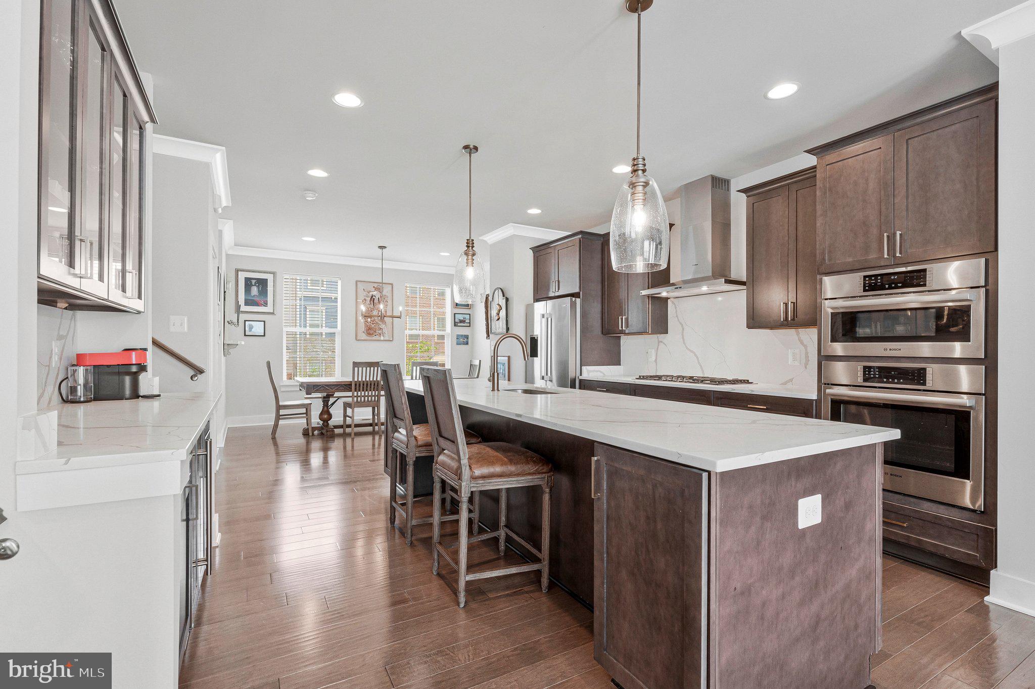 THE RETREAT AT WESTFIELDS - Residential