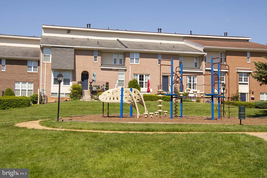 ROCKVILLE - Residential Lease