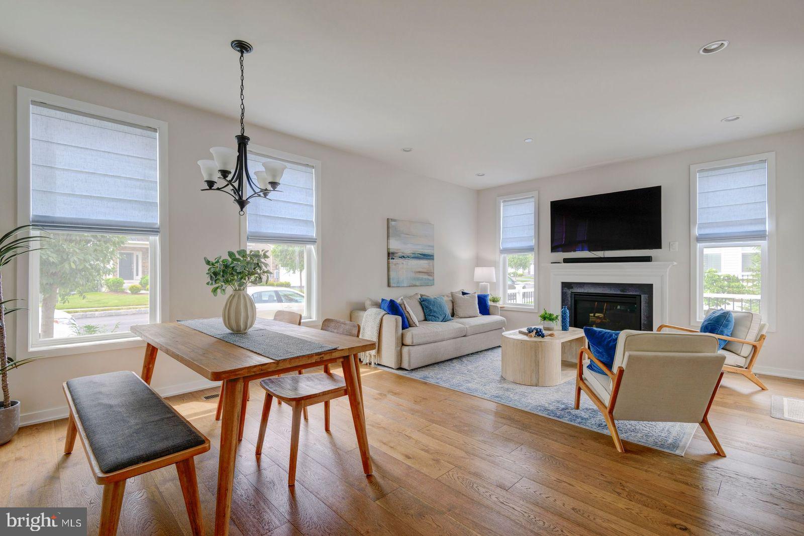 FRANKLIN STATION - Residential