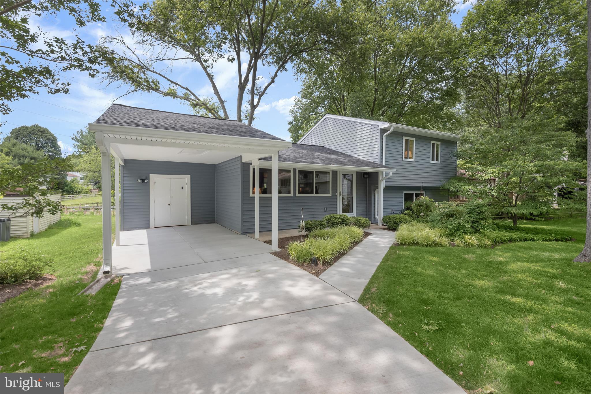 OAKLAND MILLS - Residential