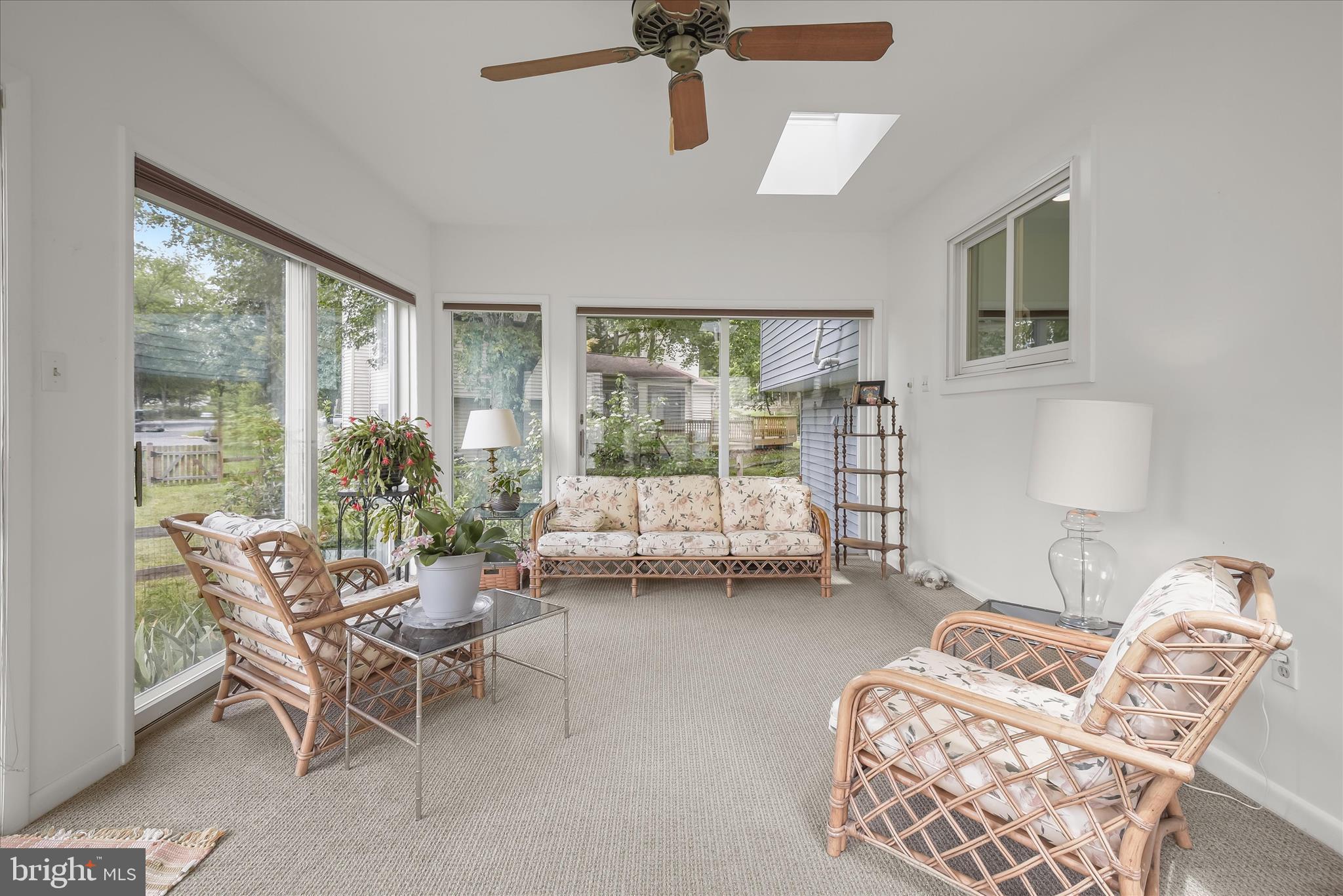 OAKLAND MILLS - Residential