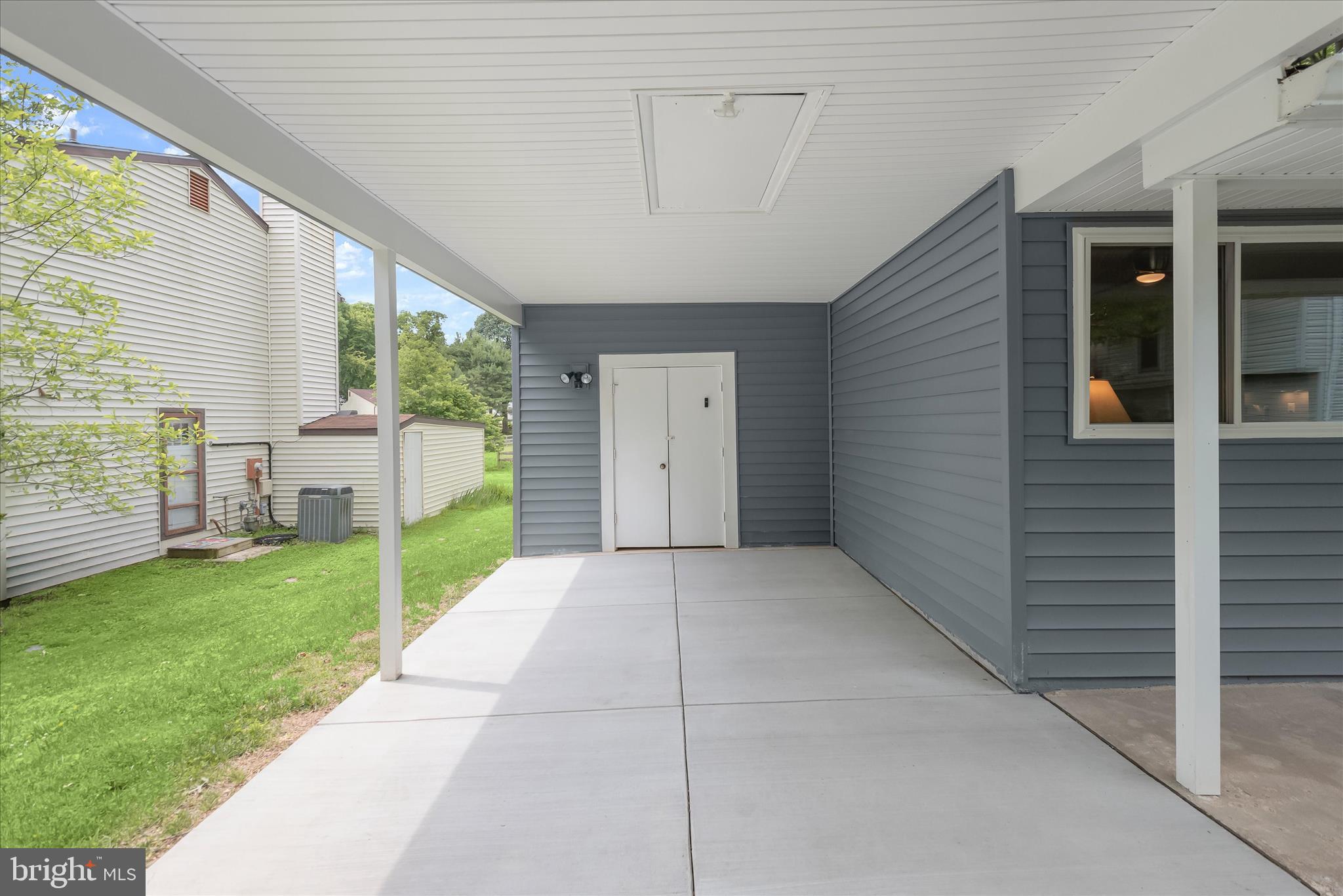 OAKLAND MILLS - Residential