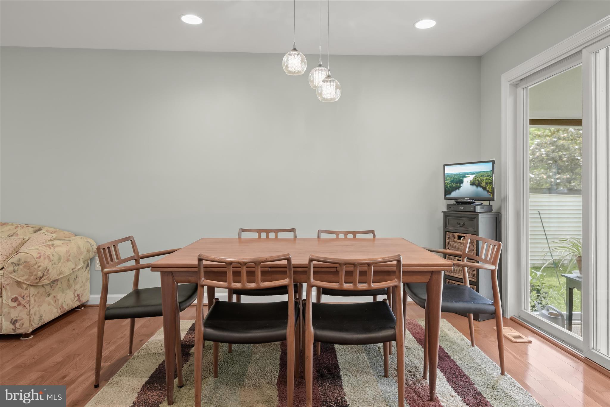 OAKLAND MILLS - Residential