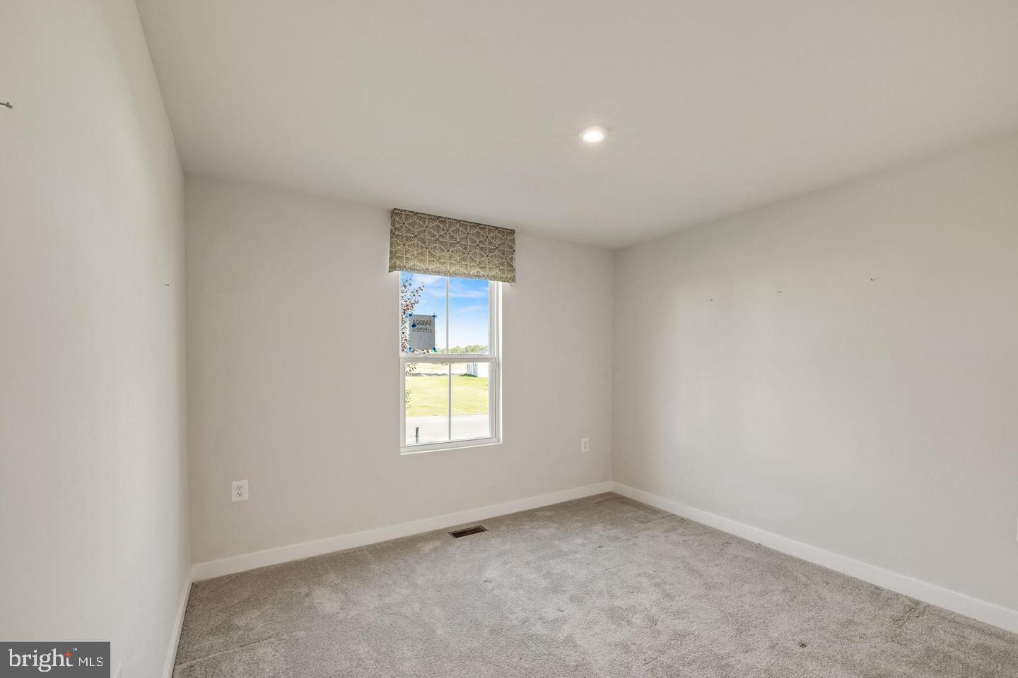 CARDINAL POINTE - Residential