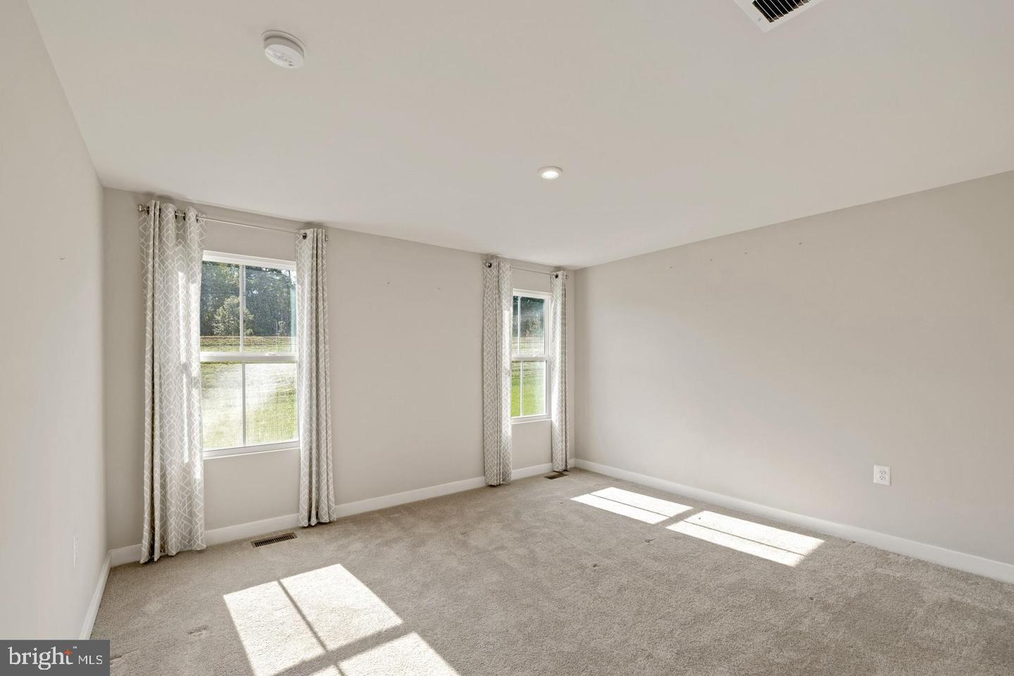 CARDINAL POINTE - Residential