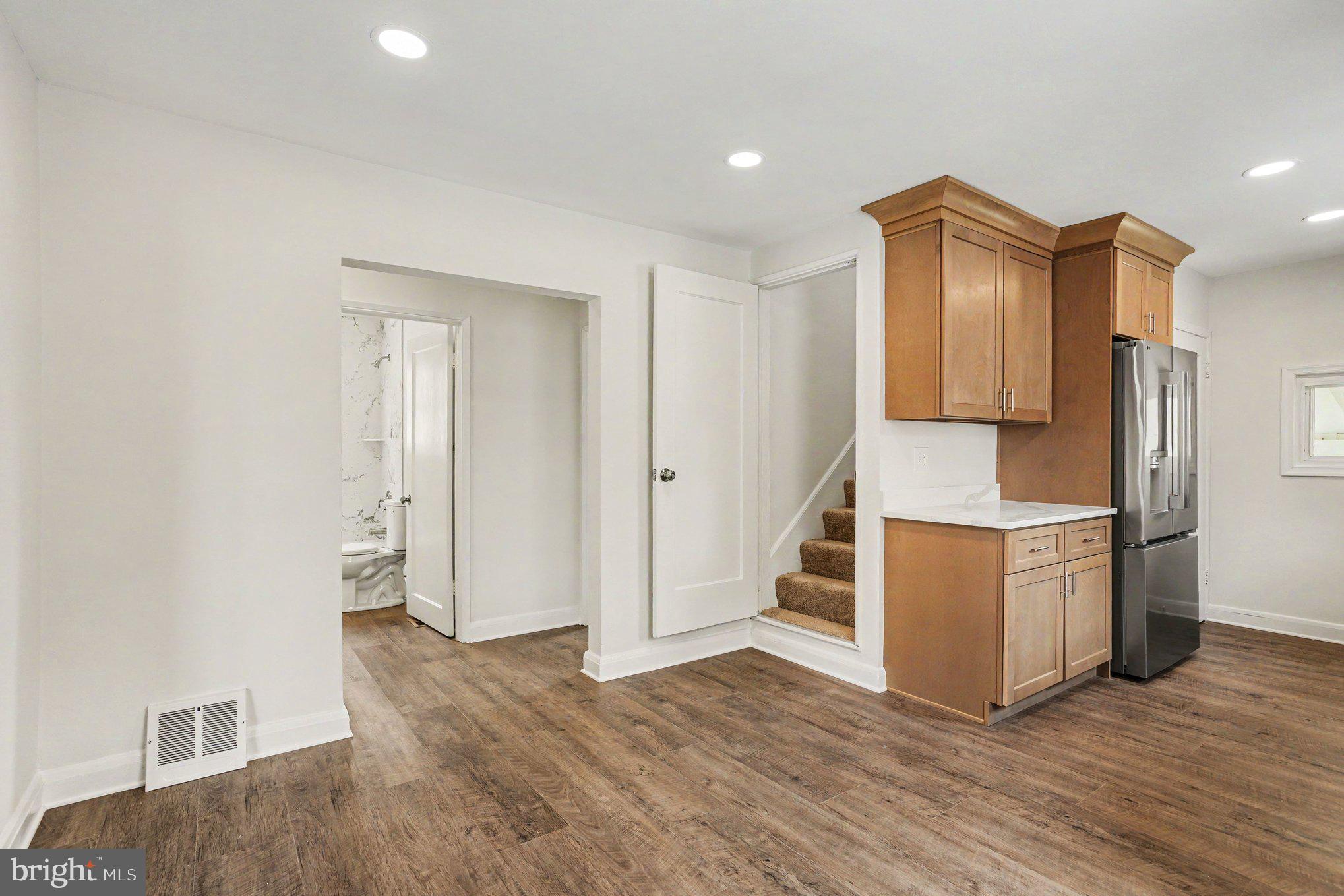 PARKVILLE - Residential