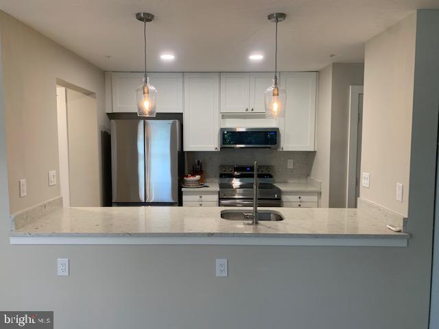 WINTERGATE AT LONGMEAD CROSSING - Residential