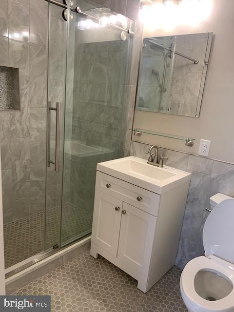 WINTERGATE AT LONGMEAD CROSSING - Residential