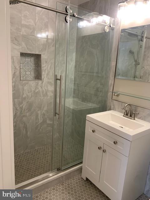 WINTERGATE AT LONGMEAD CROSSING - Residential