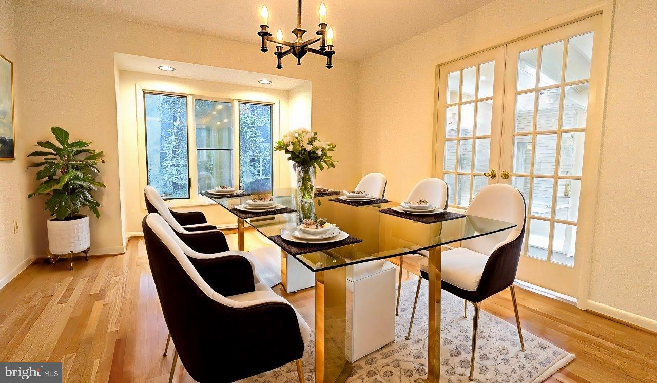 RESTON - Residential
