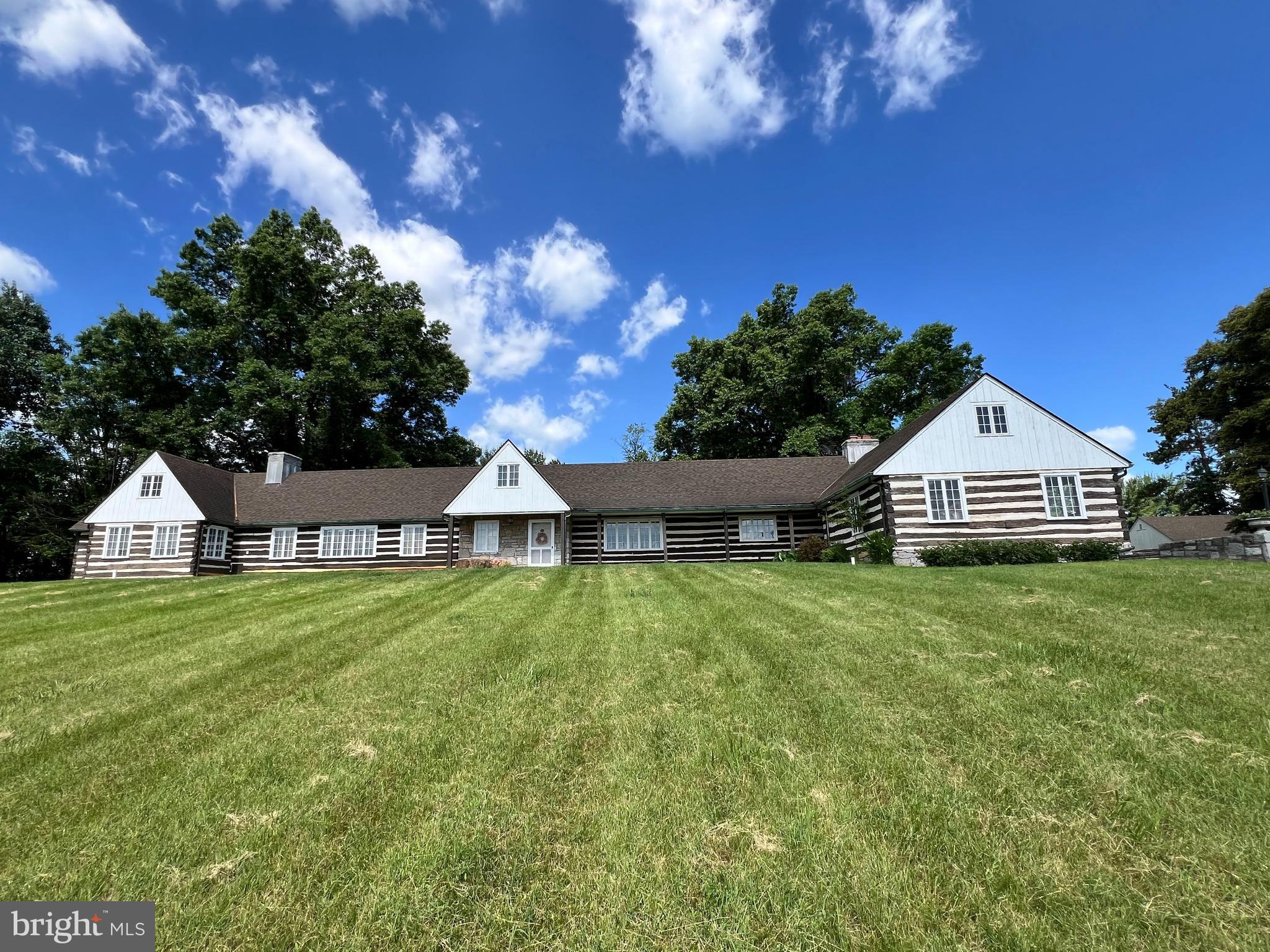 GLEN LEA - Residential