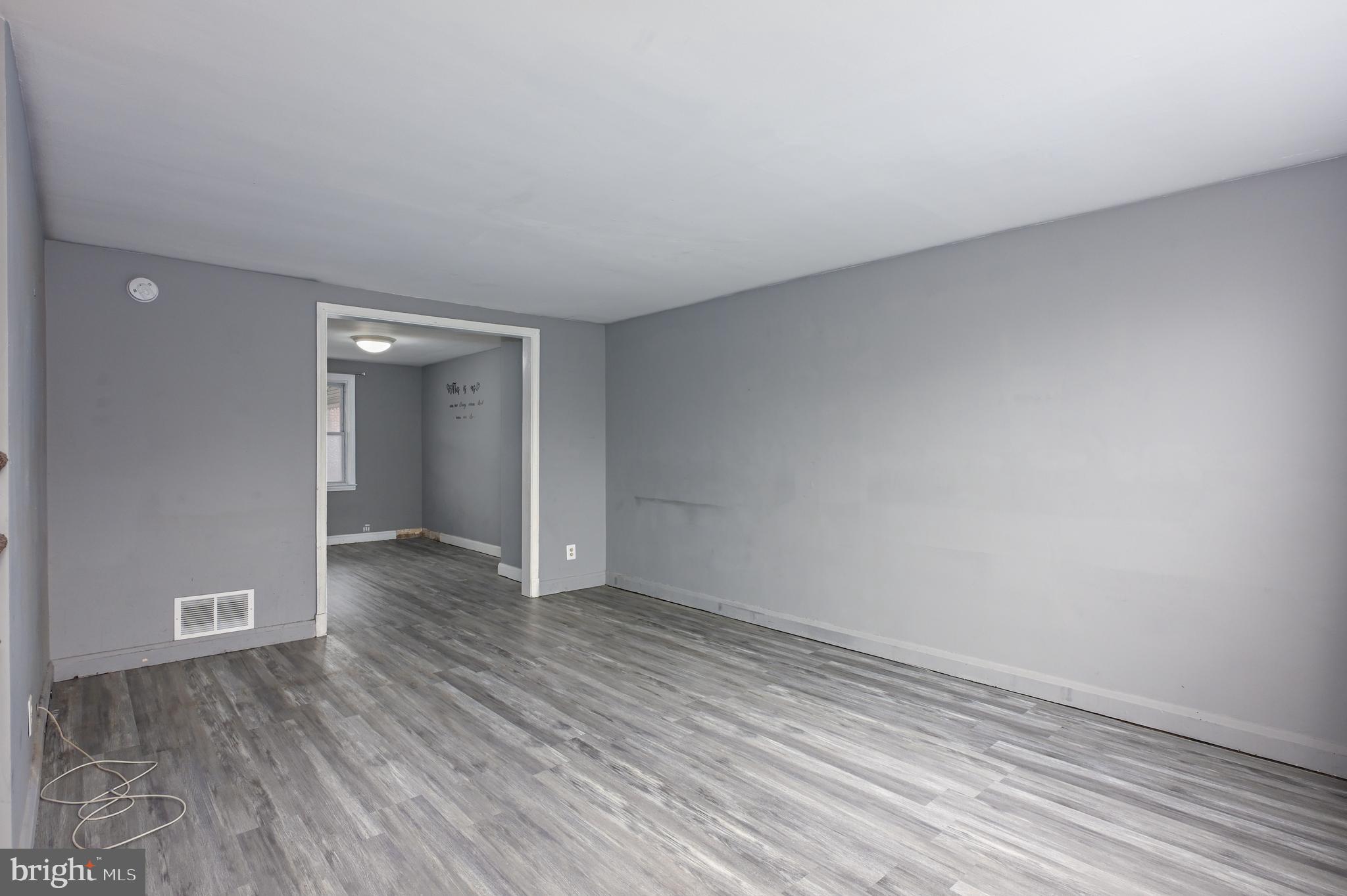 EASTFIELD - Residential