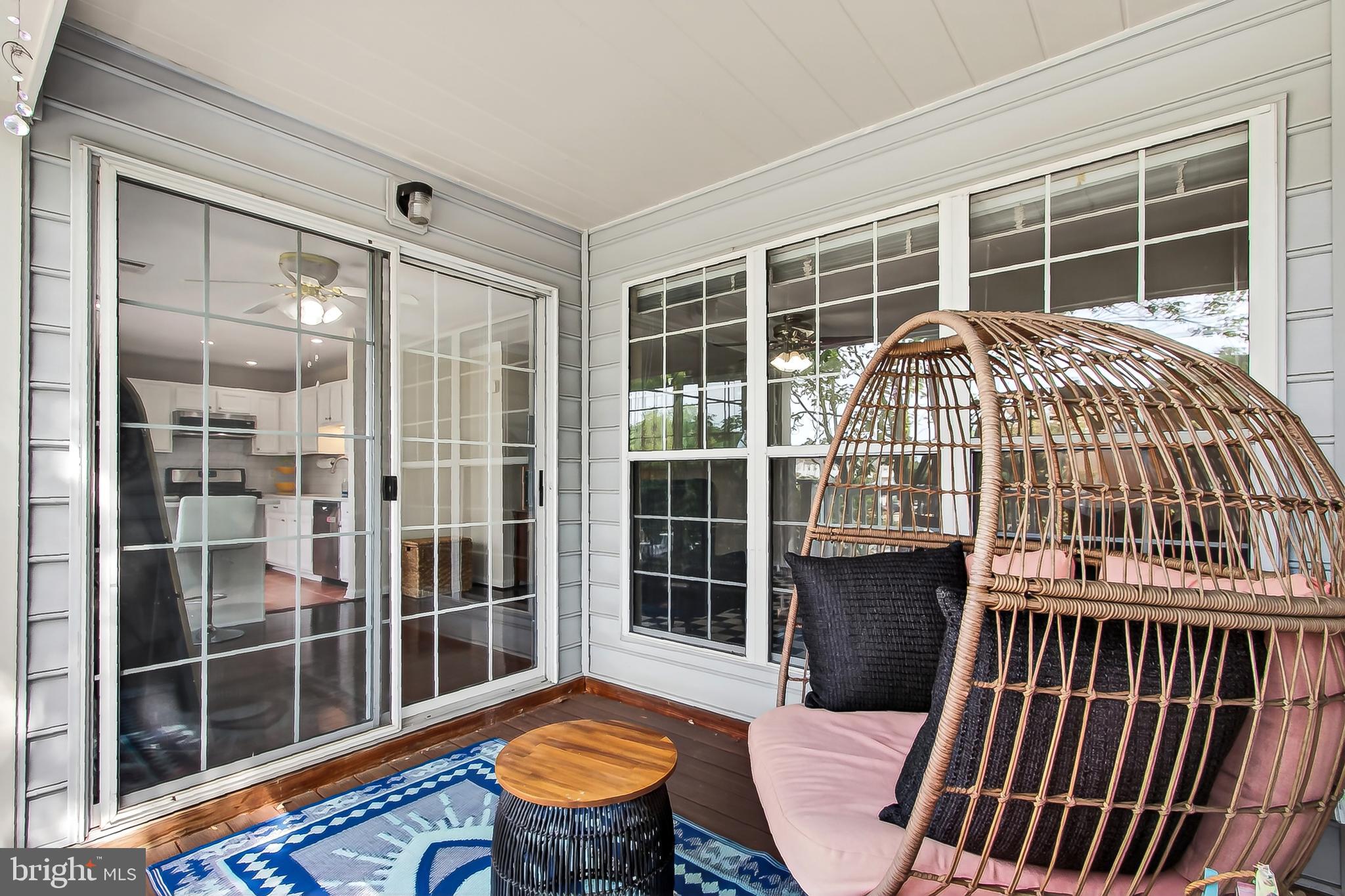 GUNSTON CORNER - Residential