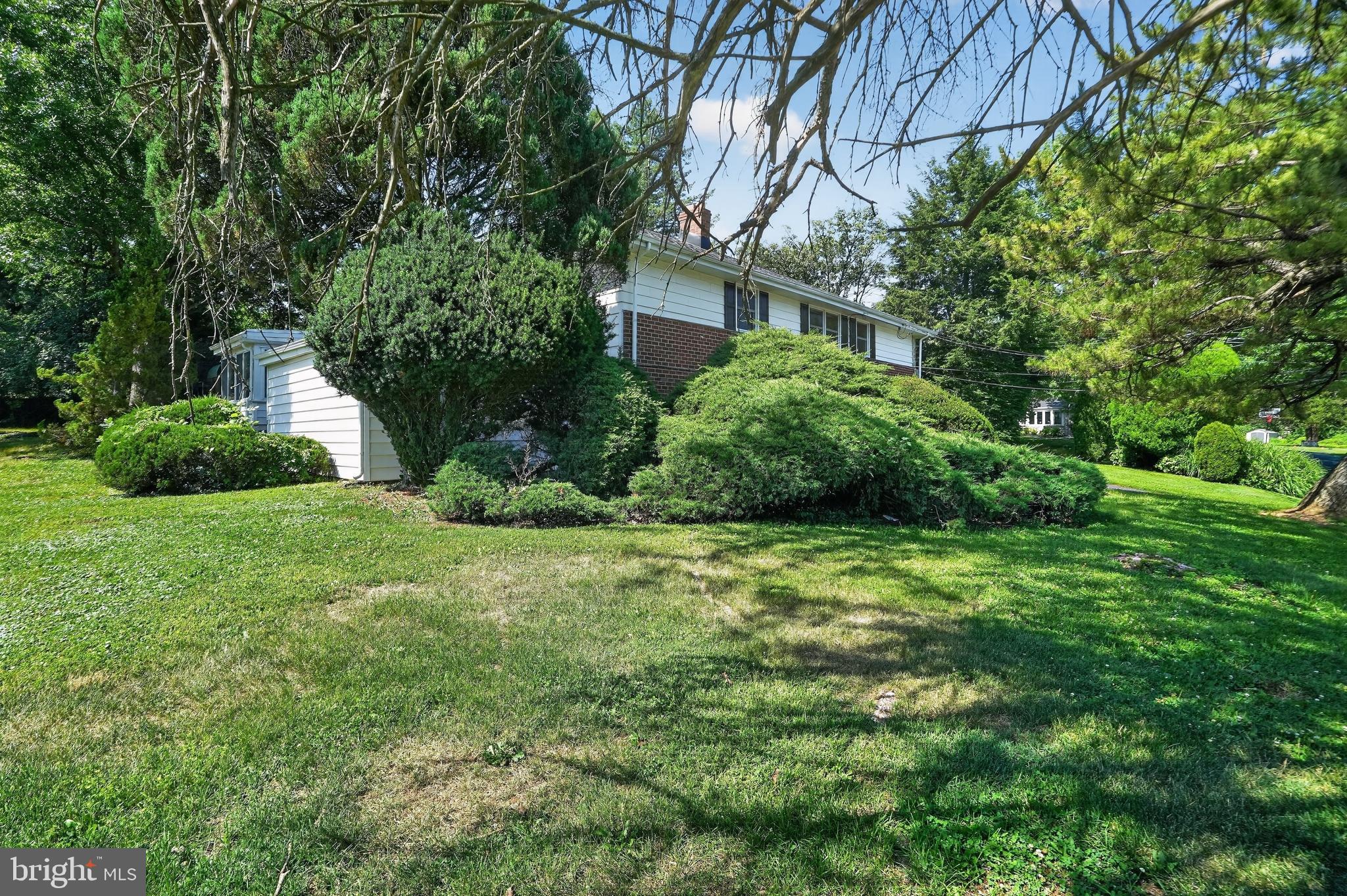 ENFIELD - Residential