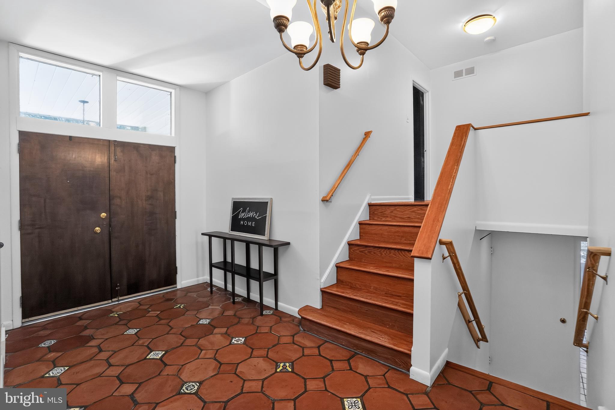 ENFIELD - Residential