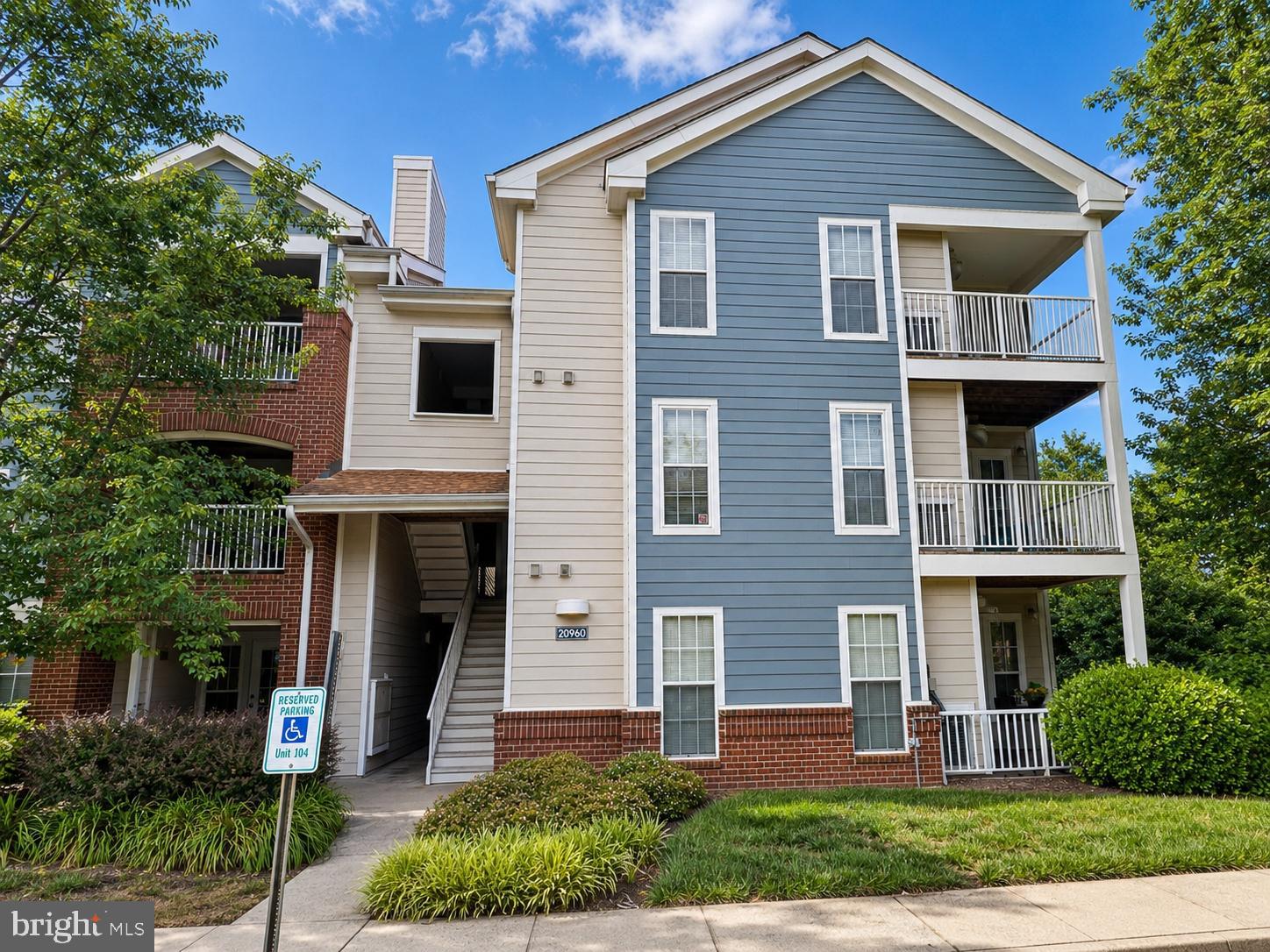 Professional pictures coming on Thursday 6/11. Active for showings on 6/11.
This beautifully updated 1-bedroom, 1-bath condo is truly a gem. It offers a rare combination of style, functionality, and convenience. Thoughtful upgrades throughout include hardwood flooring, recessed lighting, stainless steel appliances, a striking marble fireplace with a wood mantel, and a renovated bathroom. The layout has been enhanced to meet today’s lifestyle needs, with the former walk-in closet transformed into a dedicated home office and a custom-built wardrobe added to provide abundant storage, complete with drawers and shoe organization. The home also offers a laundry in unit with a washer/dryer stacked combo. Homes at this price point rarely offer this level of quality and attention to detail. The unit boasts a balcony with serene views of mature, tree-lined landscapes.
Nestled within the sought-after Westmaren Condominium Community in Ashburn Farm, residents enjoy access to an exceptional collection of amenities, including a clubhouse with fitness center, swimming pool, tennis and pickleball courts, ball fields, playgrounds, picnic areas, scenic ponds, EV fast-charging stations, ample parking, and miles of walking and biking trails. Nearby recreational destinations such as Greg Crittenden Memorial Park, Windmill Park, and the newly opened Ashburn Recreation & Community Center provide even more opportunities for fitness, recreation, and family activities.
The location is equally impressive, placing you just minutes from shopping, dining, and entertainment at One Loudoun, Ashburn Shopping Plaza, and other everyday conveniences. Commuters will appreciate quick access to Route 7, the Dulles Greenway, the Washington & Old Dominion Trail, the Ashburn Silver Line Metro Station, and Dulles International Airport.
Schedule your showing and see for yourself!