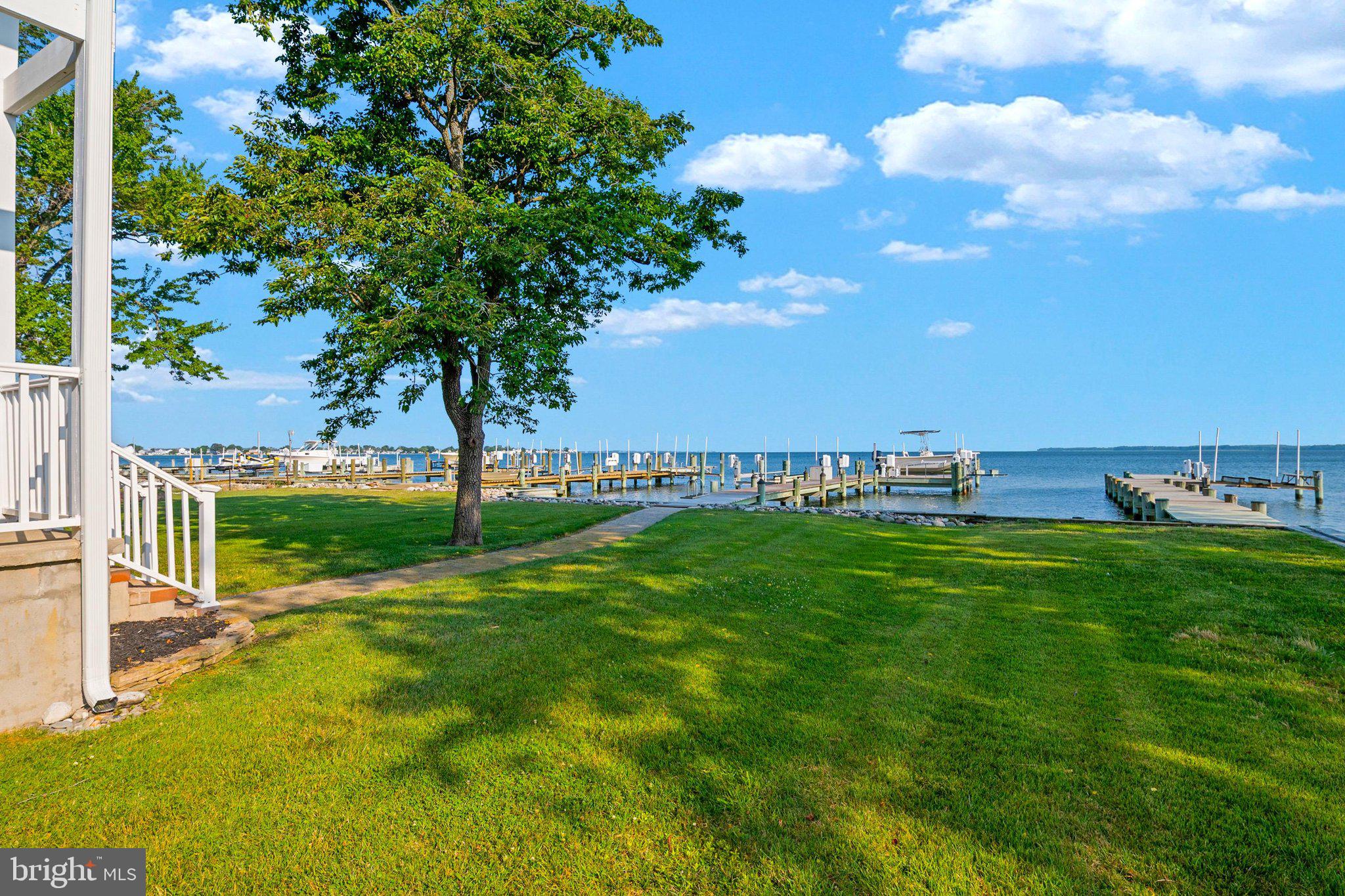 CHESTER RIVER BEACH - Residential