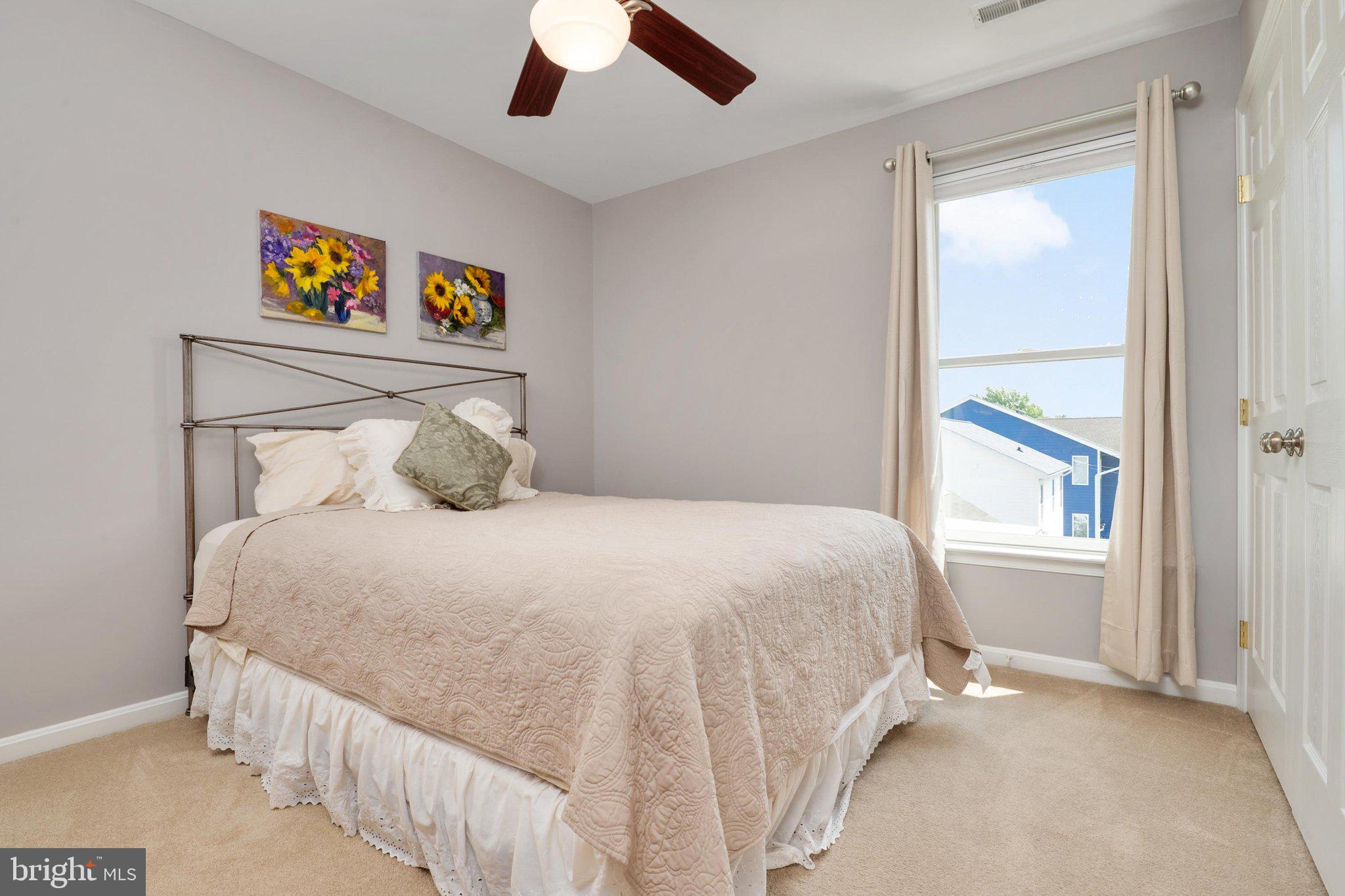 CHESTER RIVER BEACH - Residential