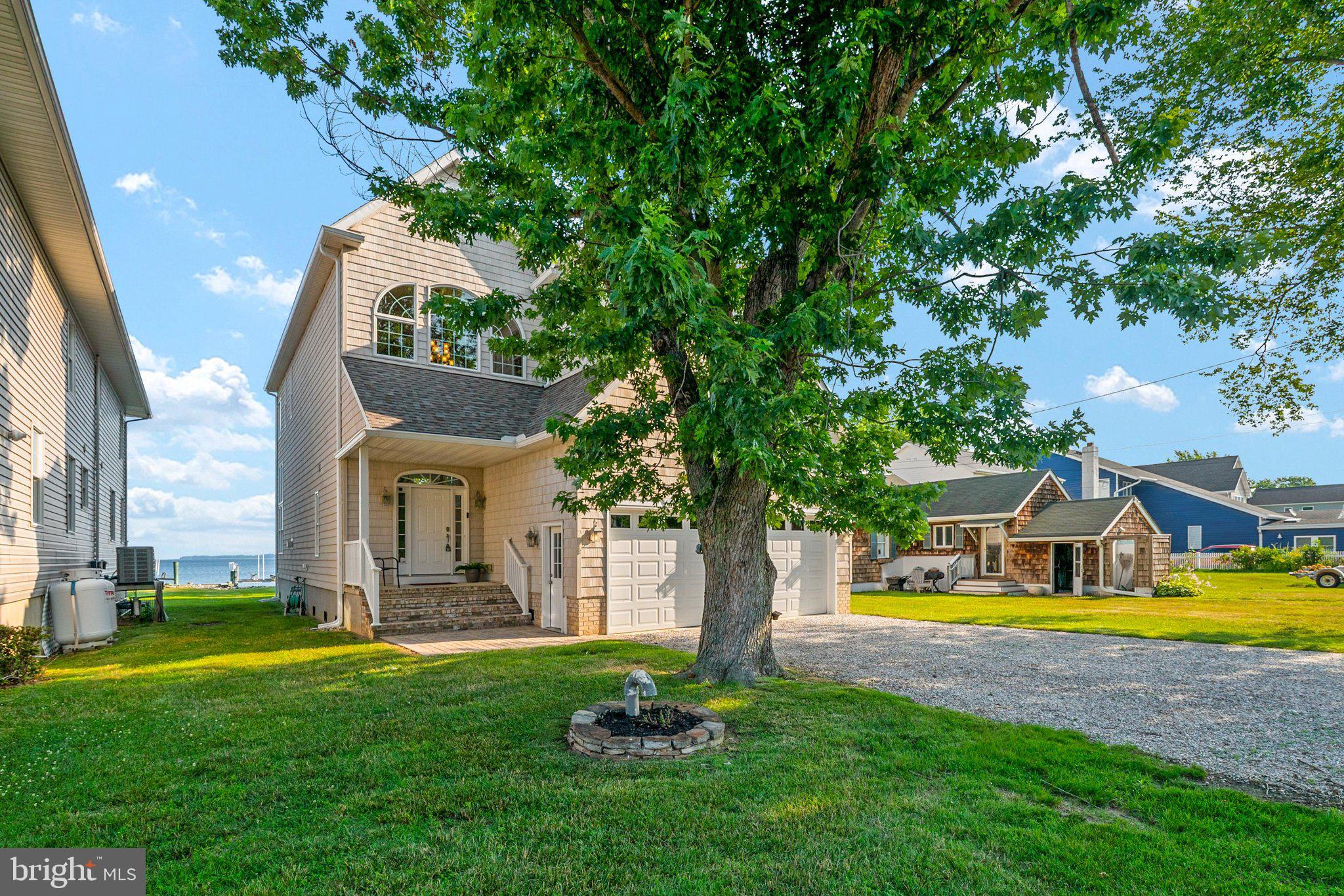 CHESTER RIVER BEACH - Residential