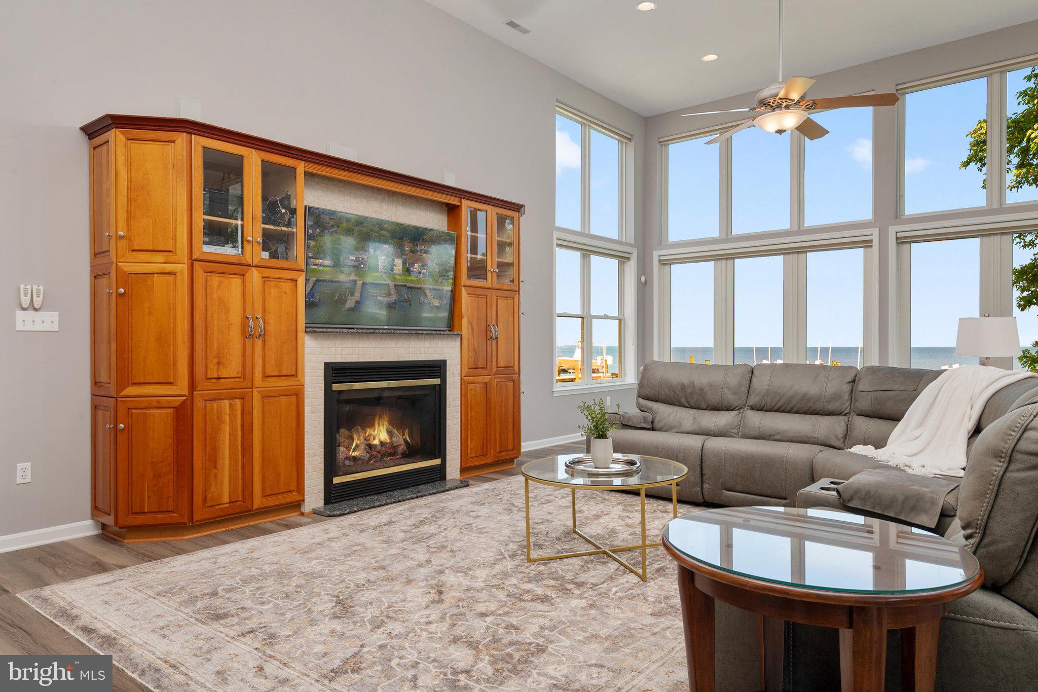CHESTER RIVER BEACH - Residential