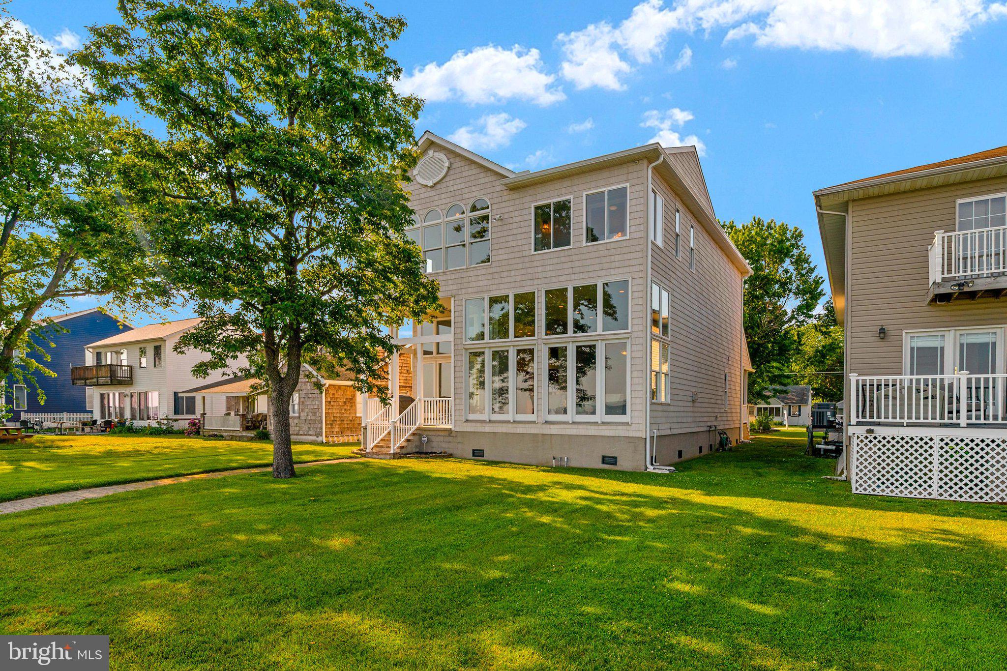 CHESTER RIVER BEACH - Residential