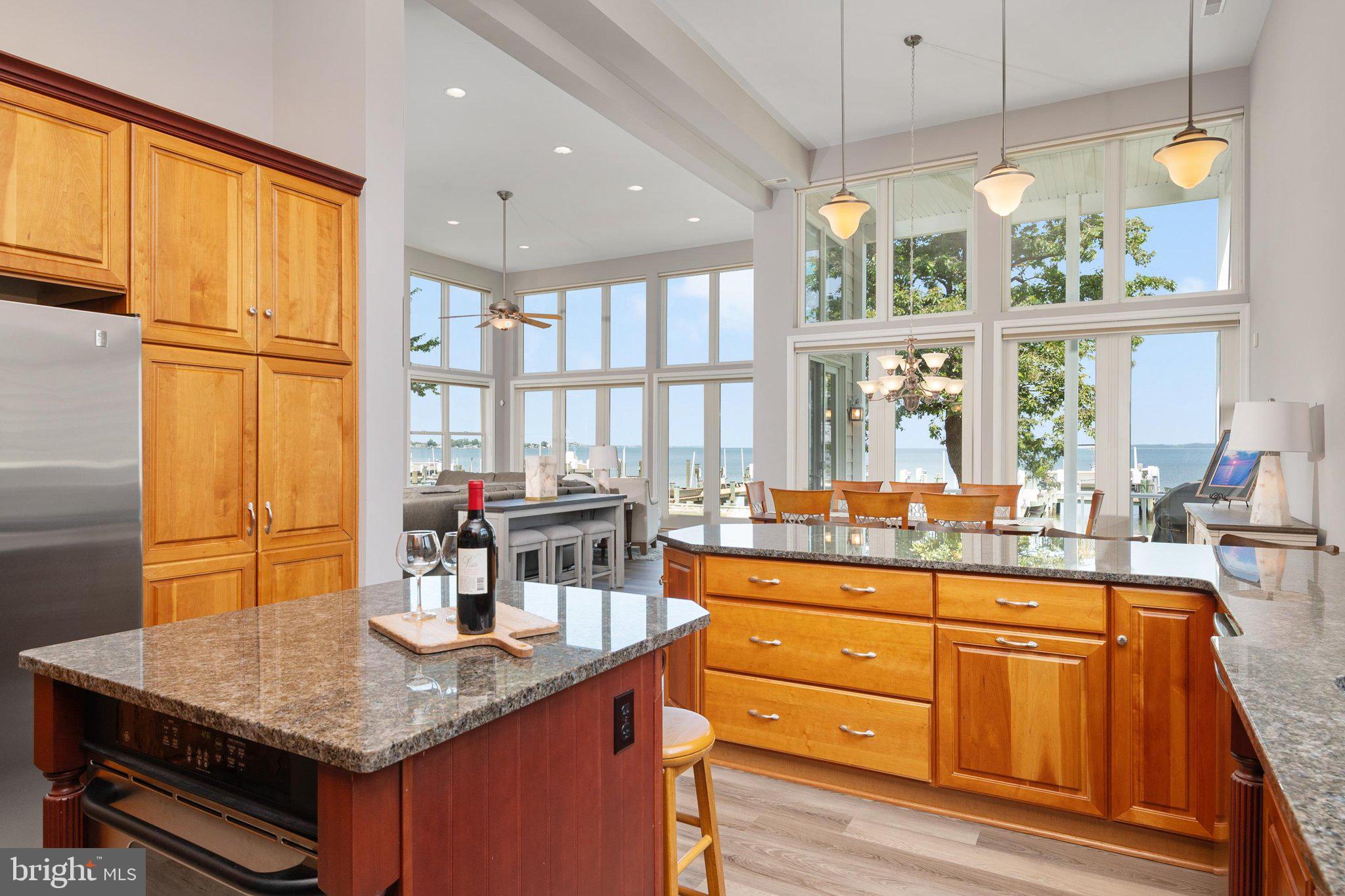 CHESTER RIVER BEACH - Residential