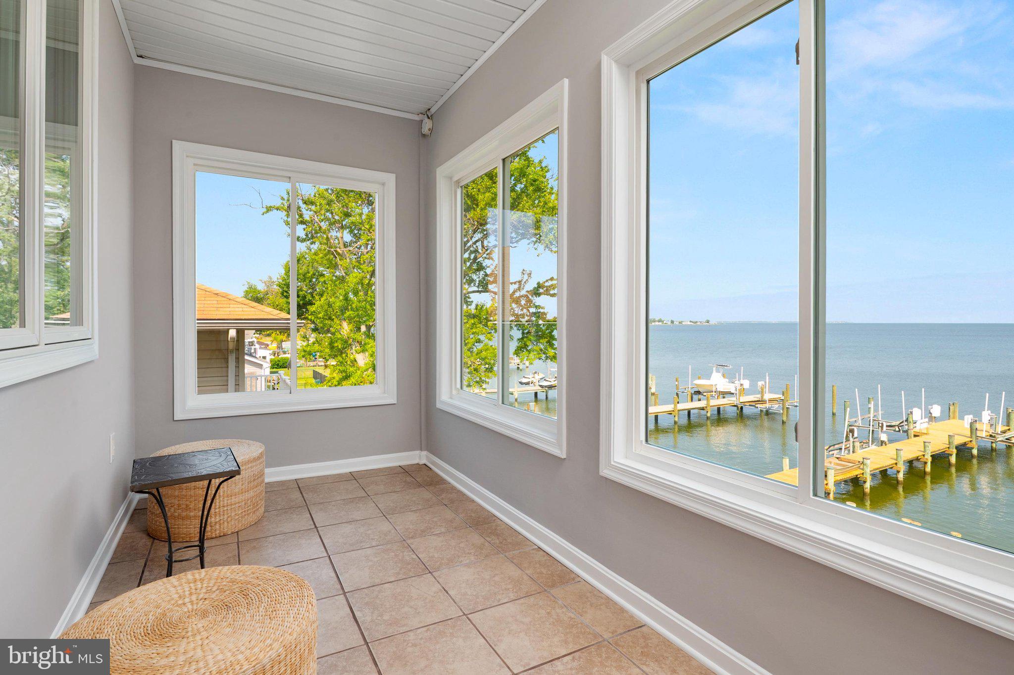 CHESTER RIVER BEACH - Residential
