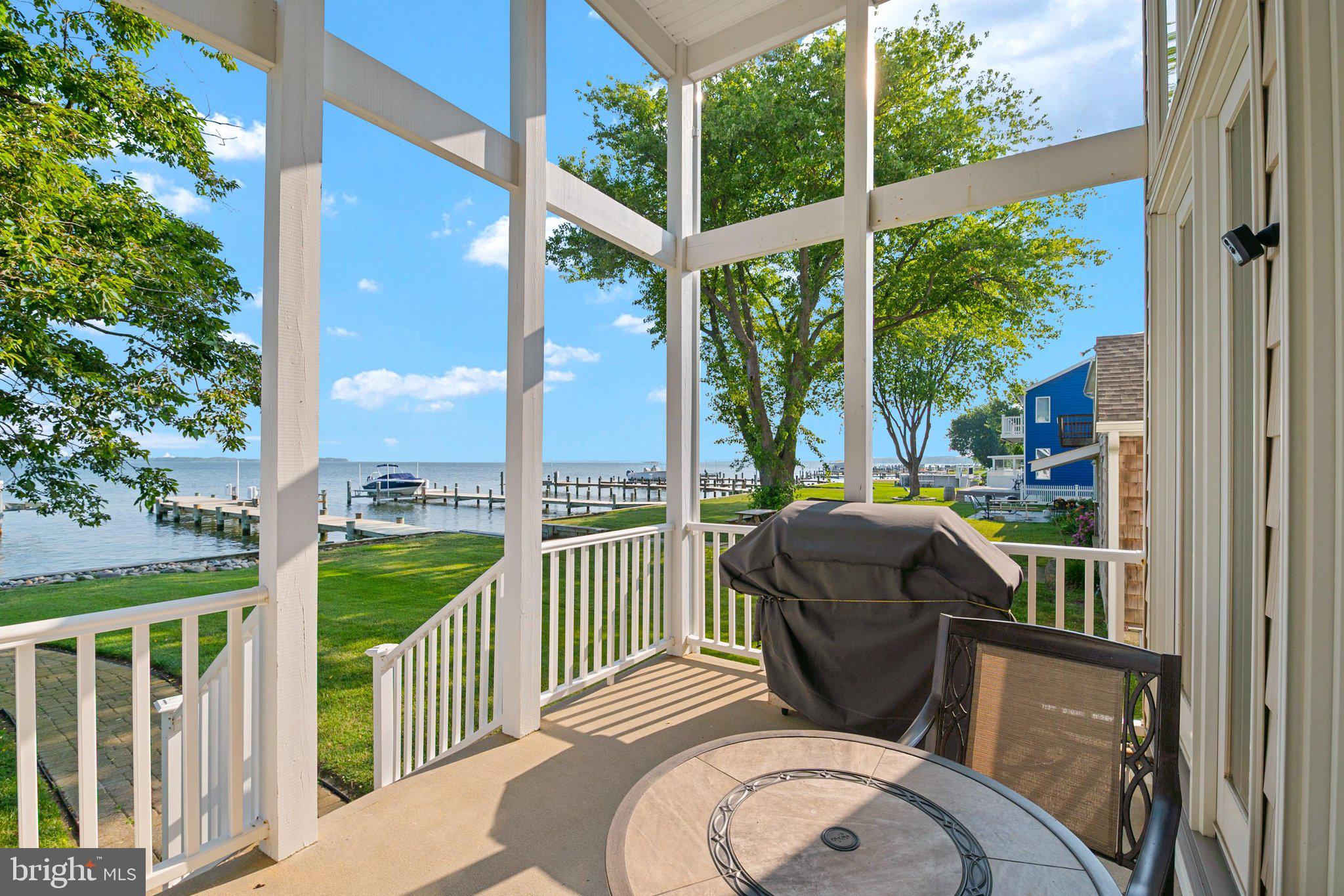 CHESTER RIVER BEACH - Residential