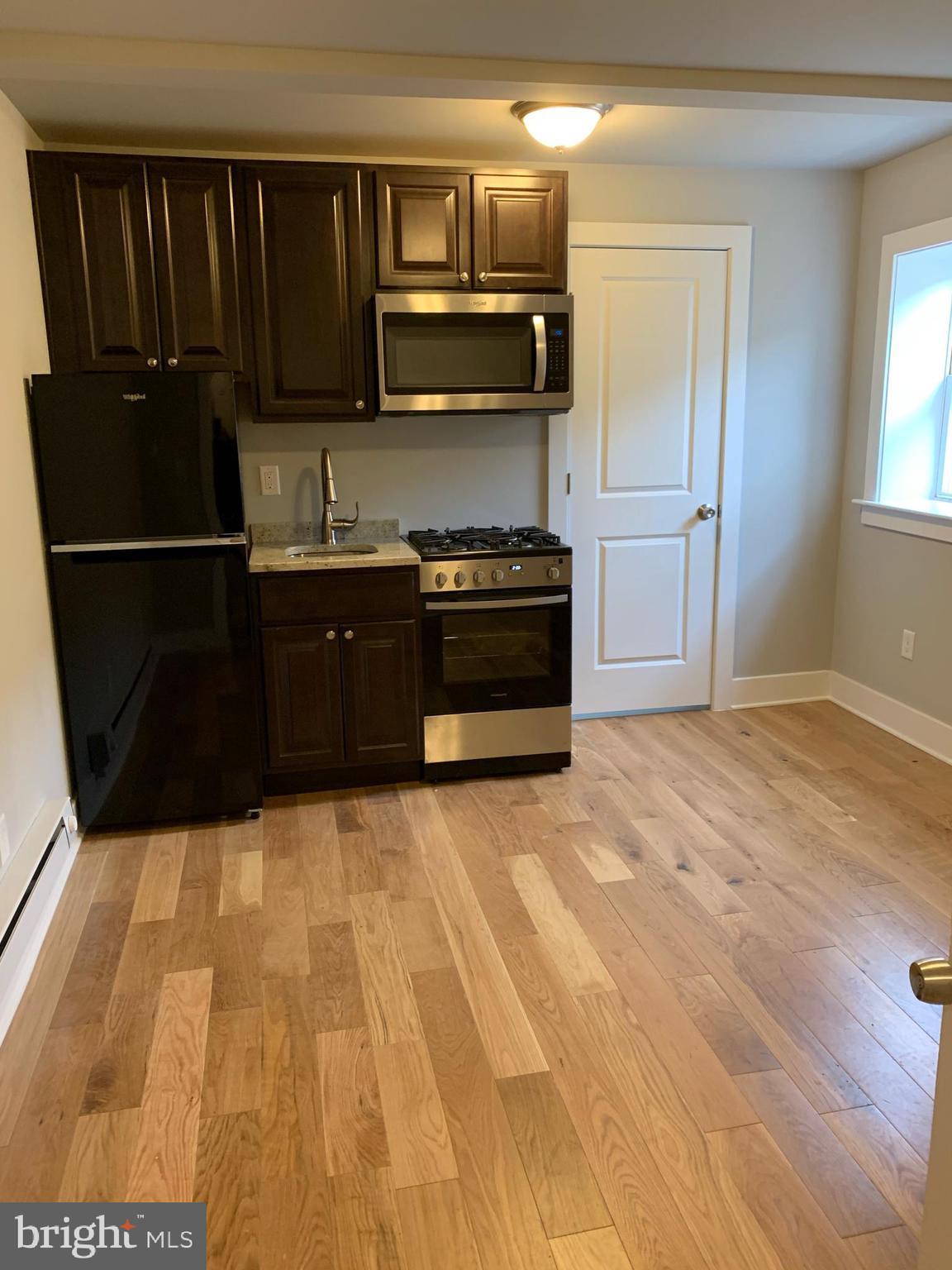 LOCATION, LOCATION, LOCATION - Studio apartment now available. Close proximity to retail shopping, local dining, and ALL major highways. Available starting March 1st.  Showings blocked until February 27th.   Schedule a private tour today.
