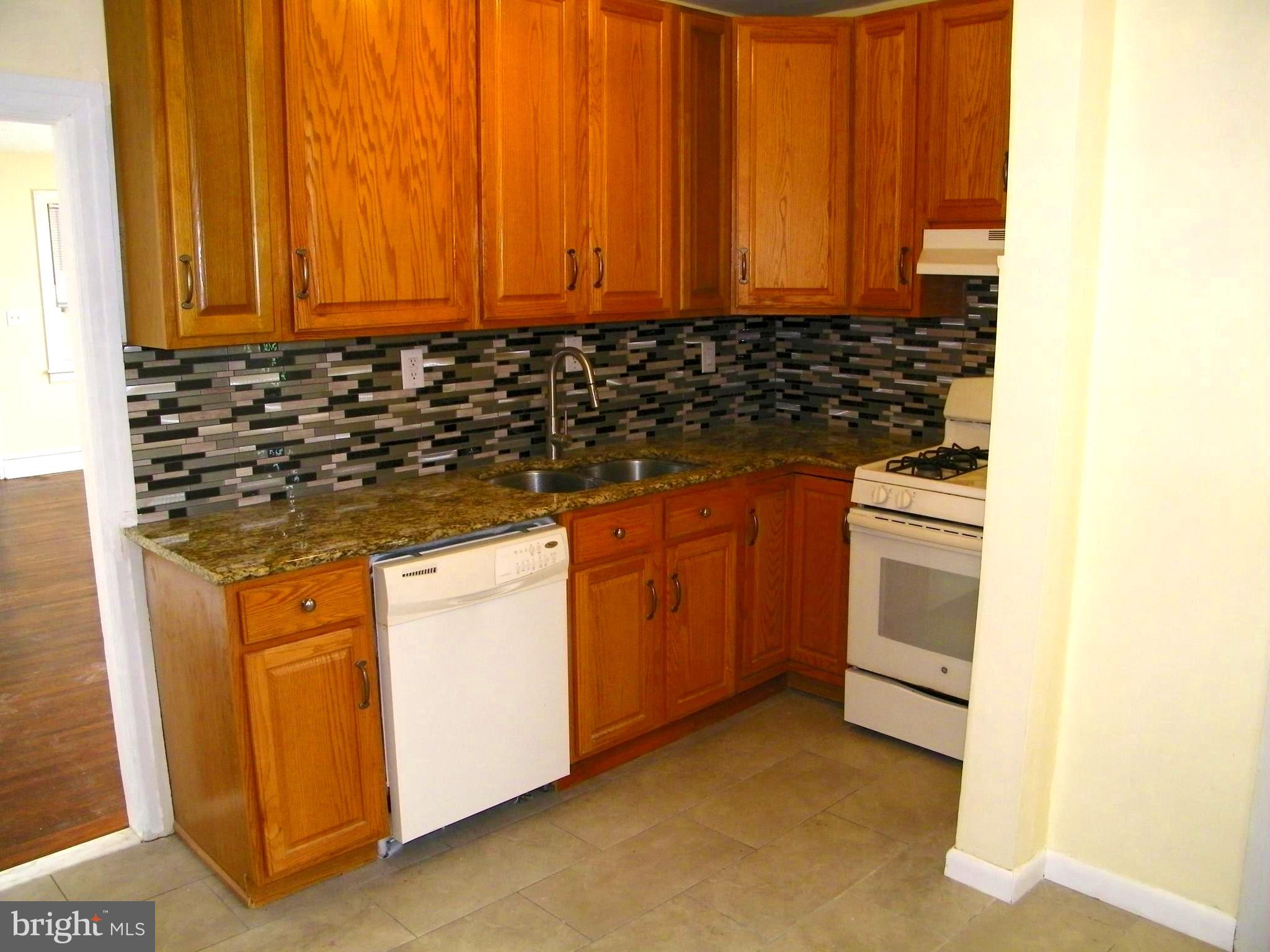 BUSTLETON - Residential