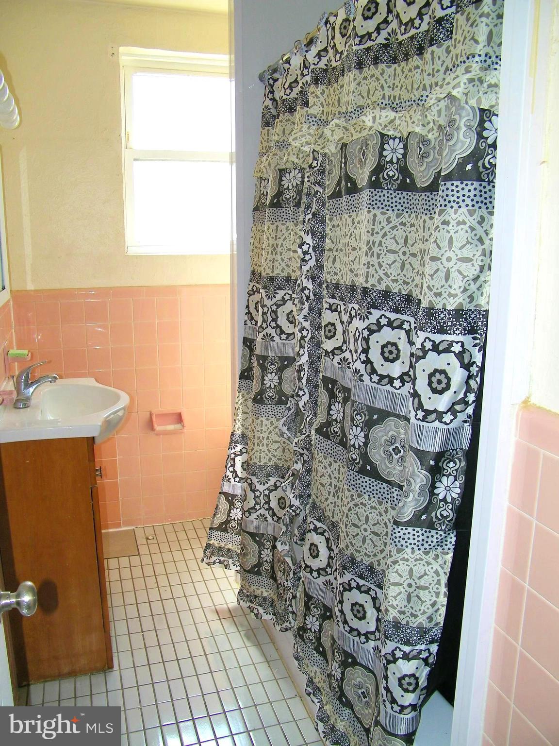 BUSTLETON - Residential