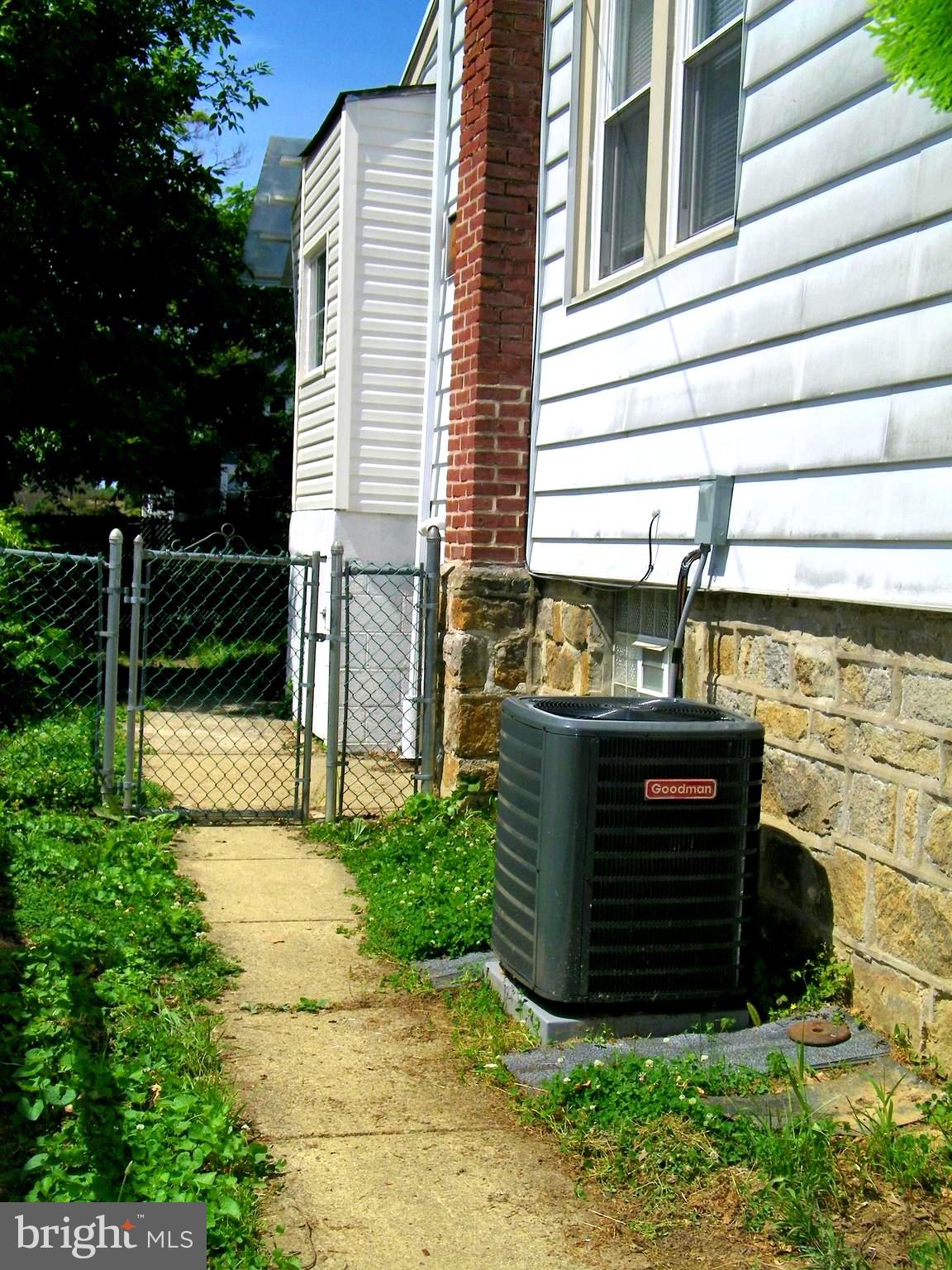 BUSTLETON - Residential