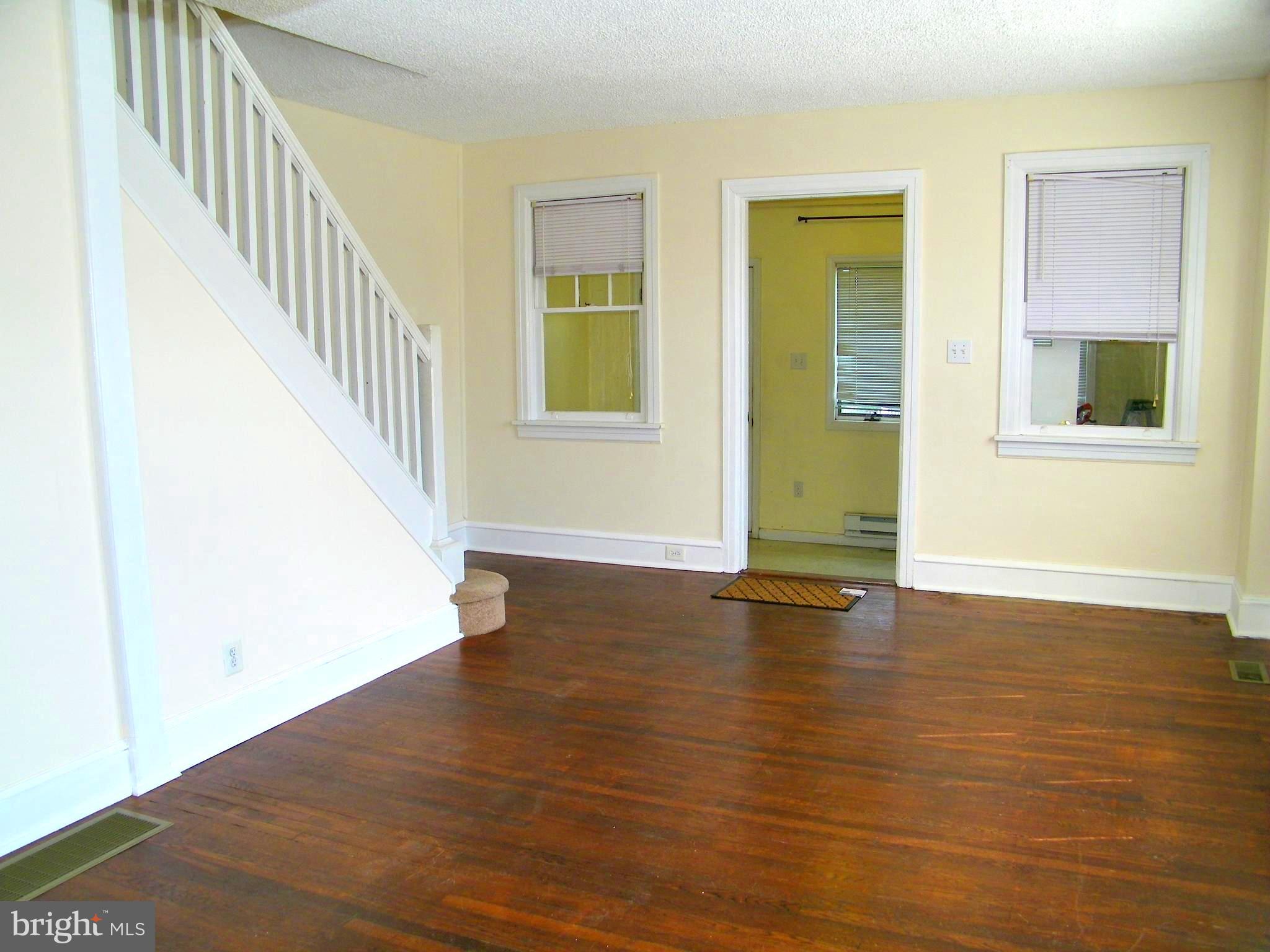 BUSTLETON - Residential