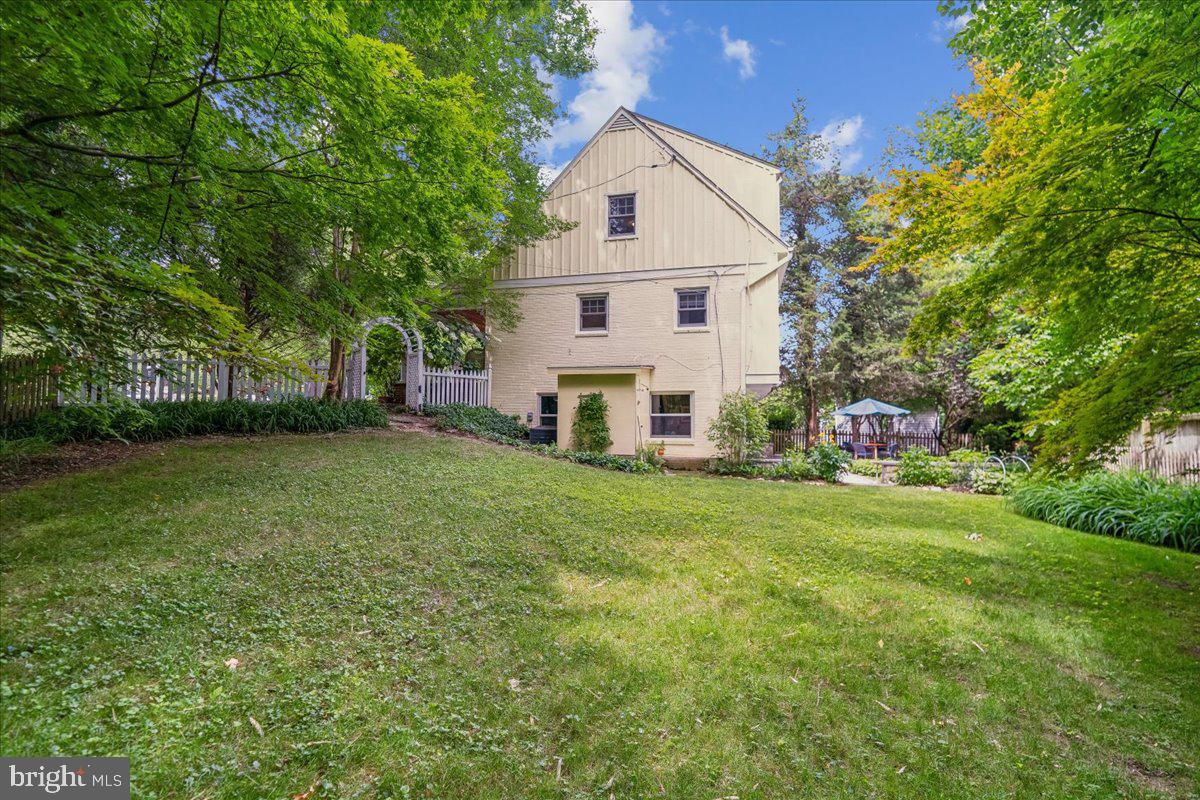 CHEVY CHASE MANOR - Residential