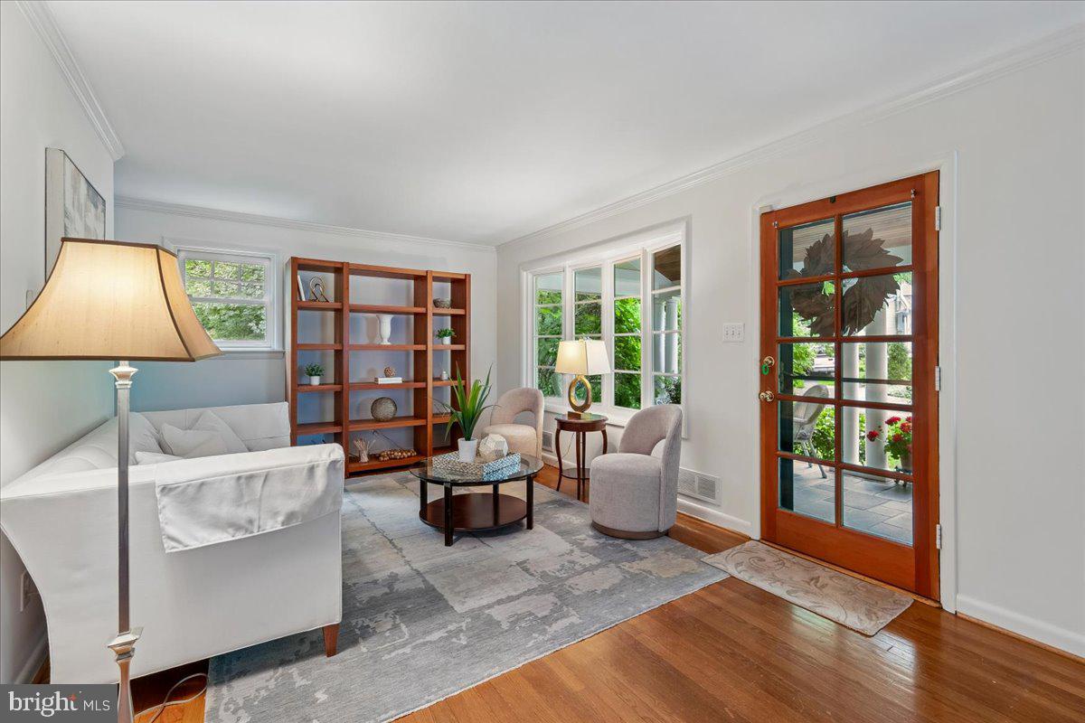 CHEVY CHASE MANOR - Residential