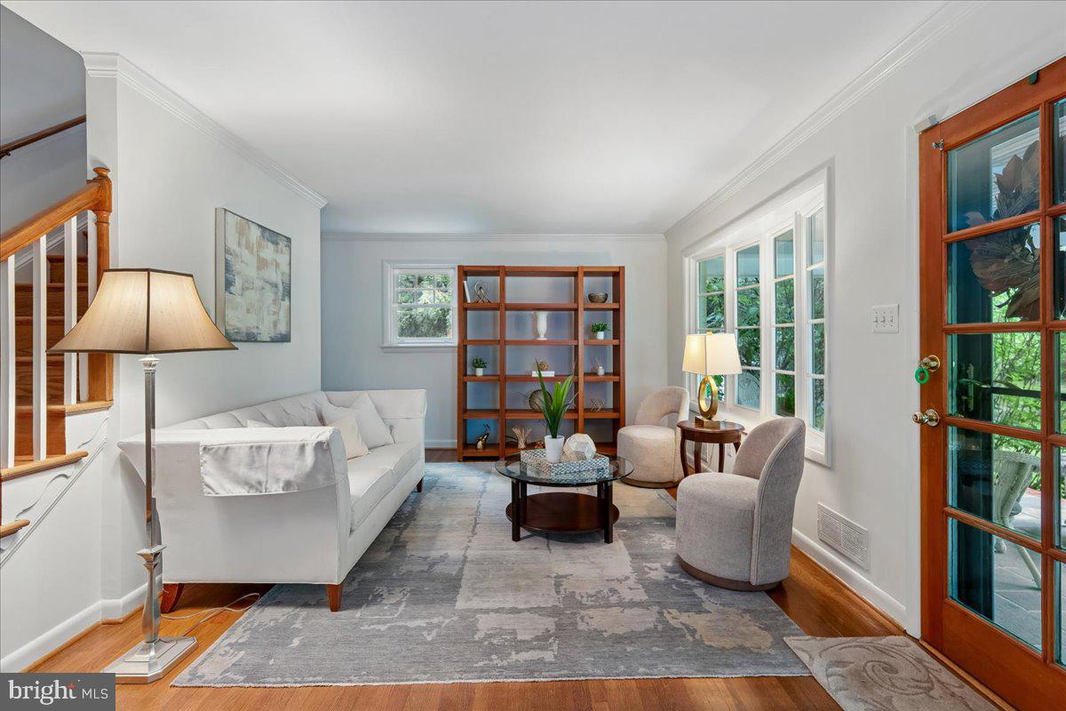 CHEVY CHASE MANOR - Residential