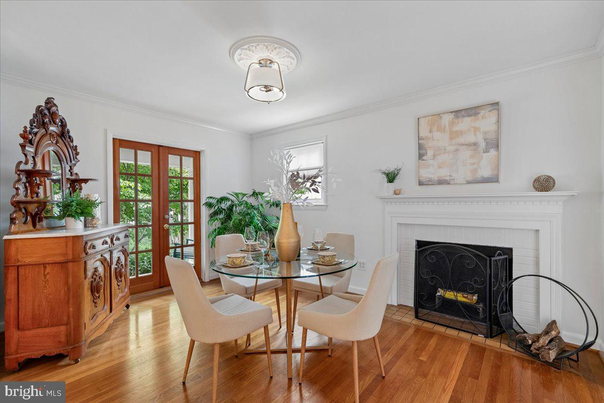 CHEVY CHASE MANOR - Residential