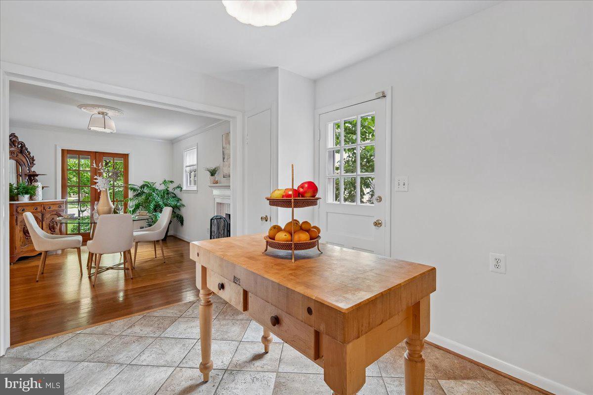 CHEVY CHASE MANOR - Residential