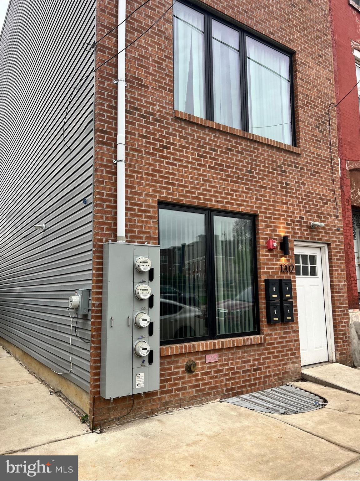 SHARSWOOD - Residential Lease