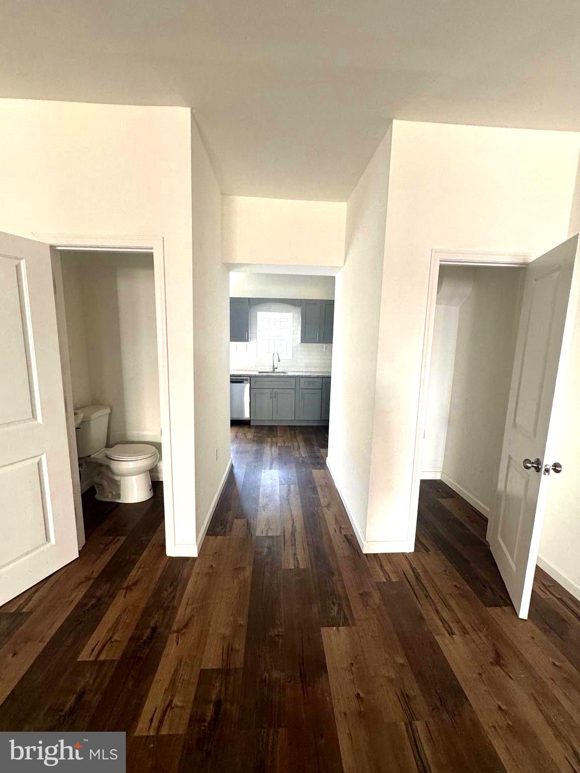 PHILADELPHIA (SOUTH) - Residential