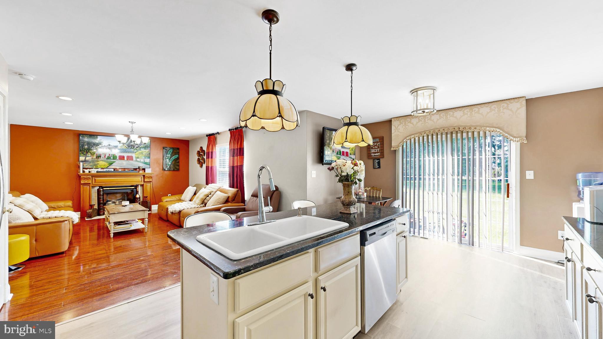 TOWNSEND STATION - Residential