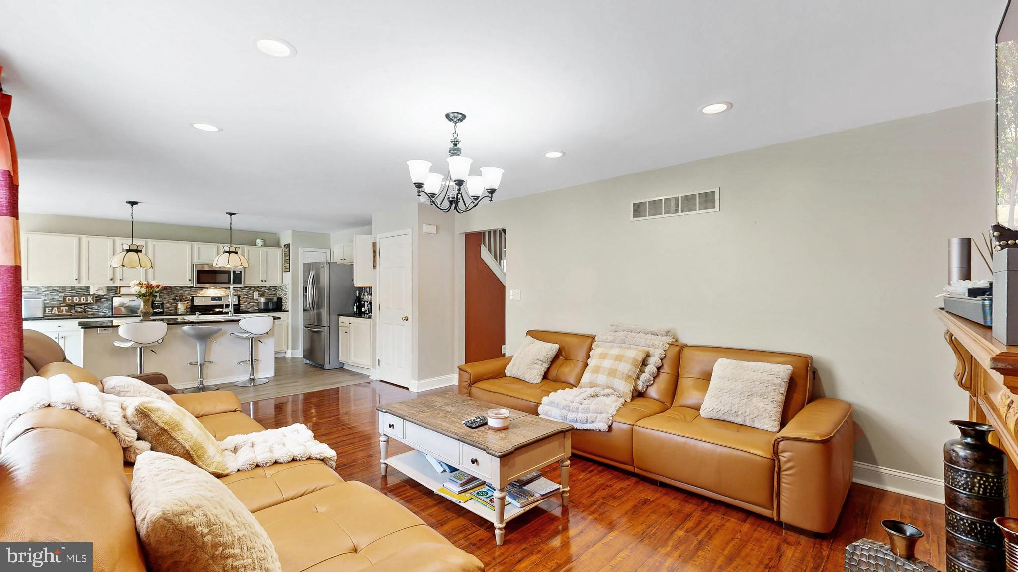 TOWNSEND STATION - Residential